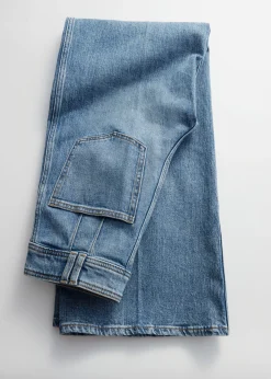 & Other Stories Ausgestellte Jeans mit Bügelfalten