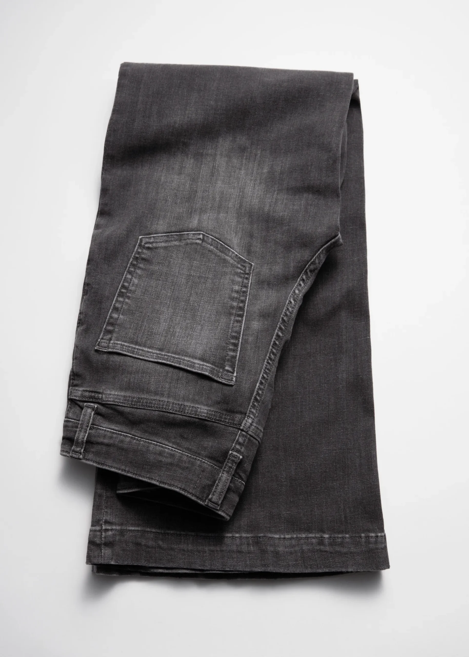 & Other Stories Ausgestellte Jeans mit hohem Bund