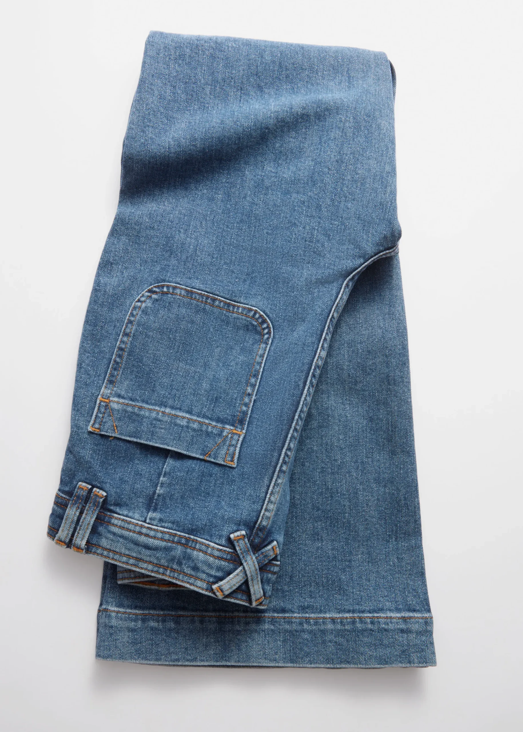 & Other Stories Ausgestellte Jeans mit hohem Bund