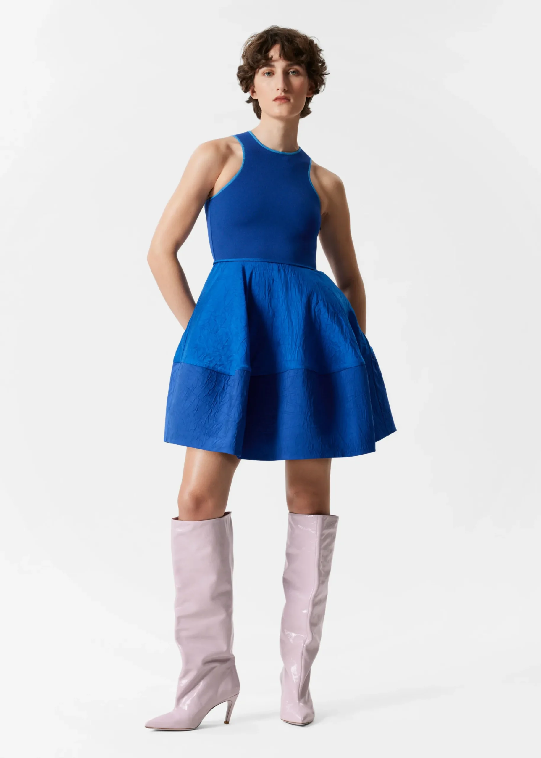 & Other Stories Ausgestelltes Minikleid