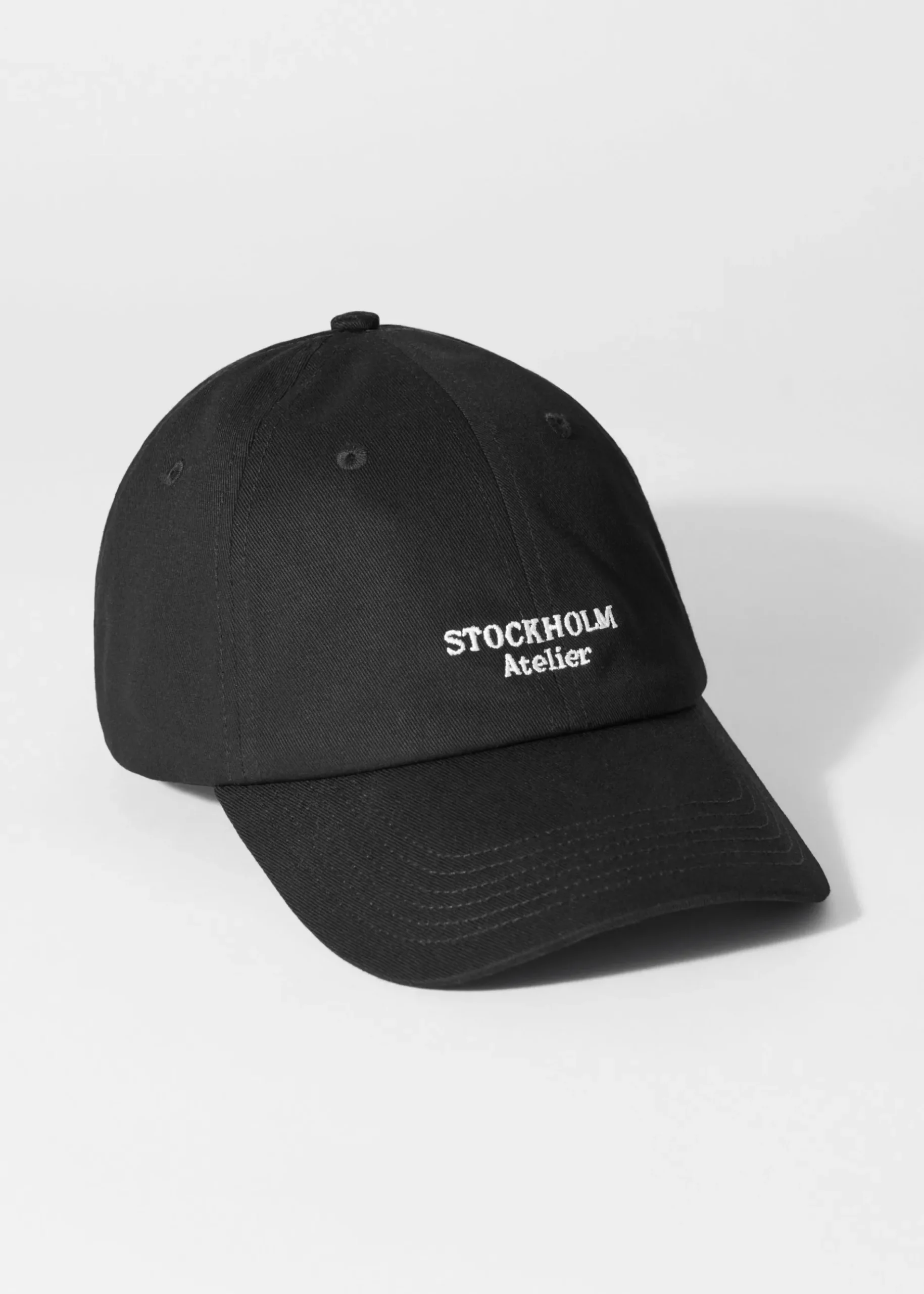 & Other Stories Basecap mit Stickerei