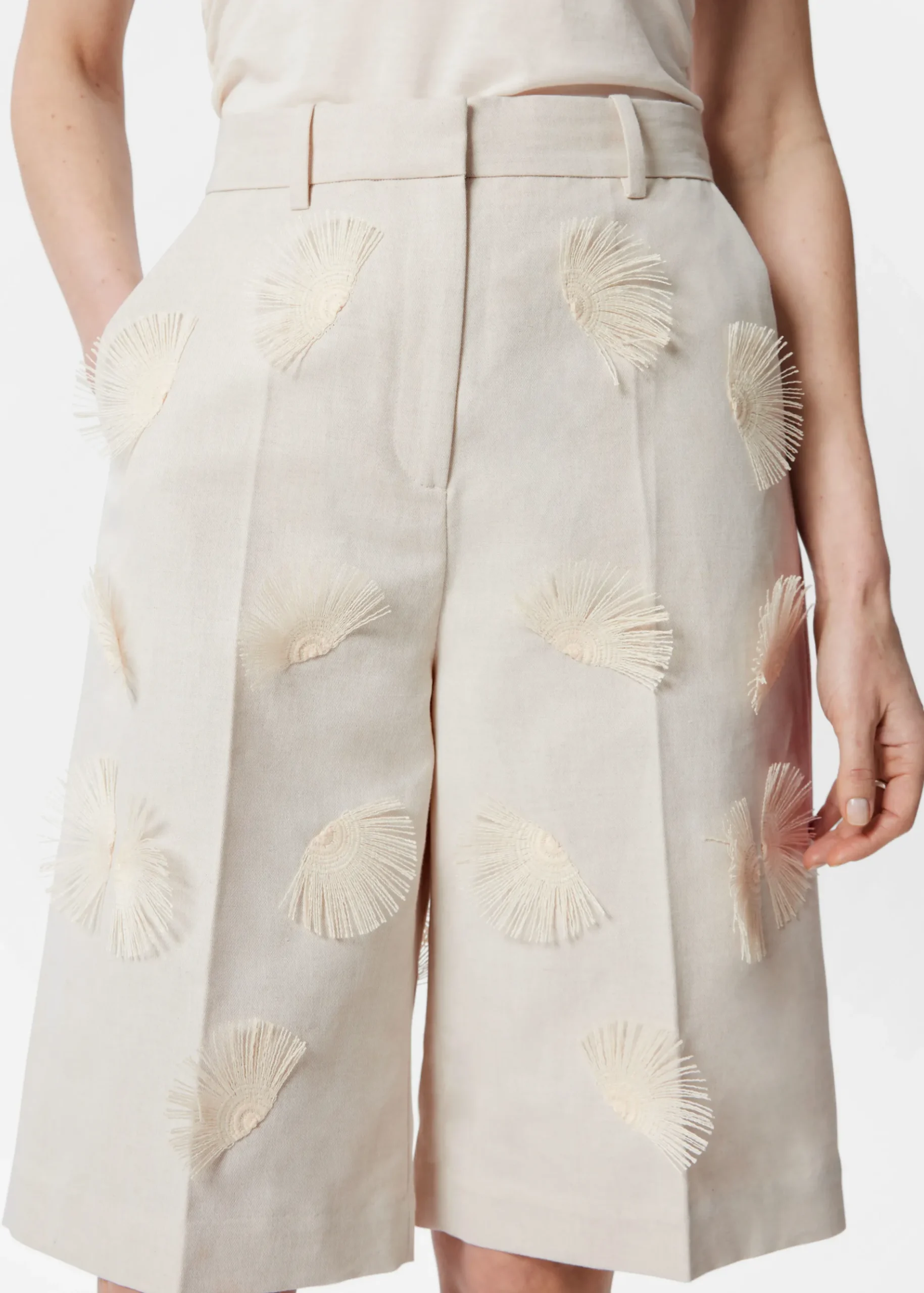 & Other Stories Bermuda-Shorts aus Leinenmix