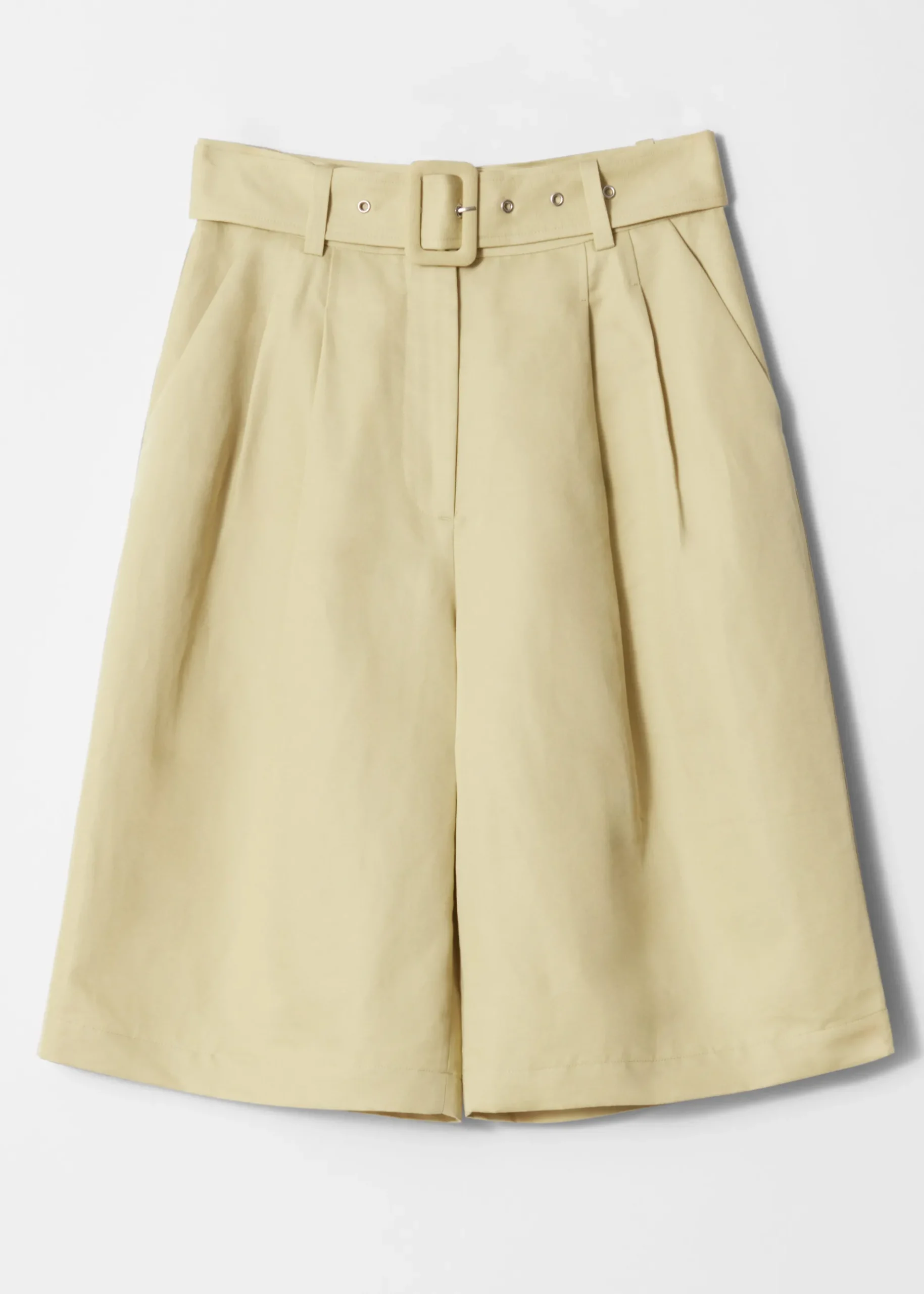& Other Stories Bermuda-Shorts mit Falten