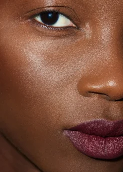 & Other Stories Berry Beat Matter Lippenstift