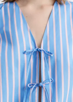 & Other Stories Bluse mit Bindedetail vorne
