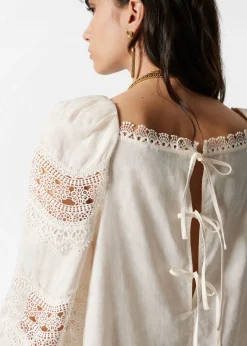 & Other Stories Bluse mit Spitzenbesatz