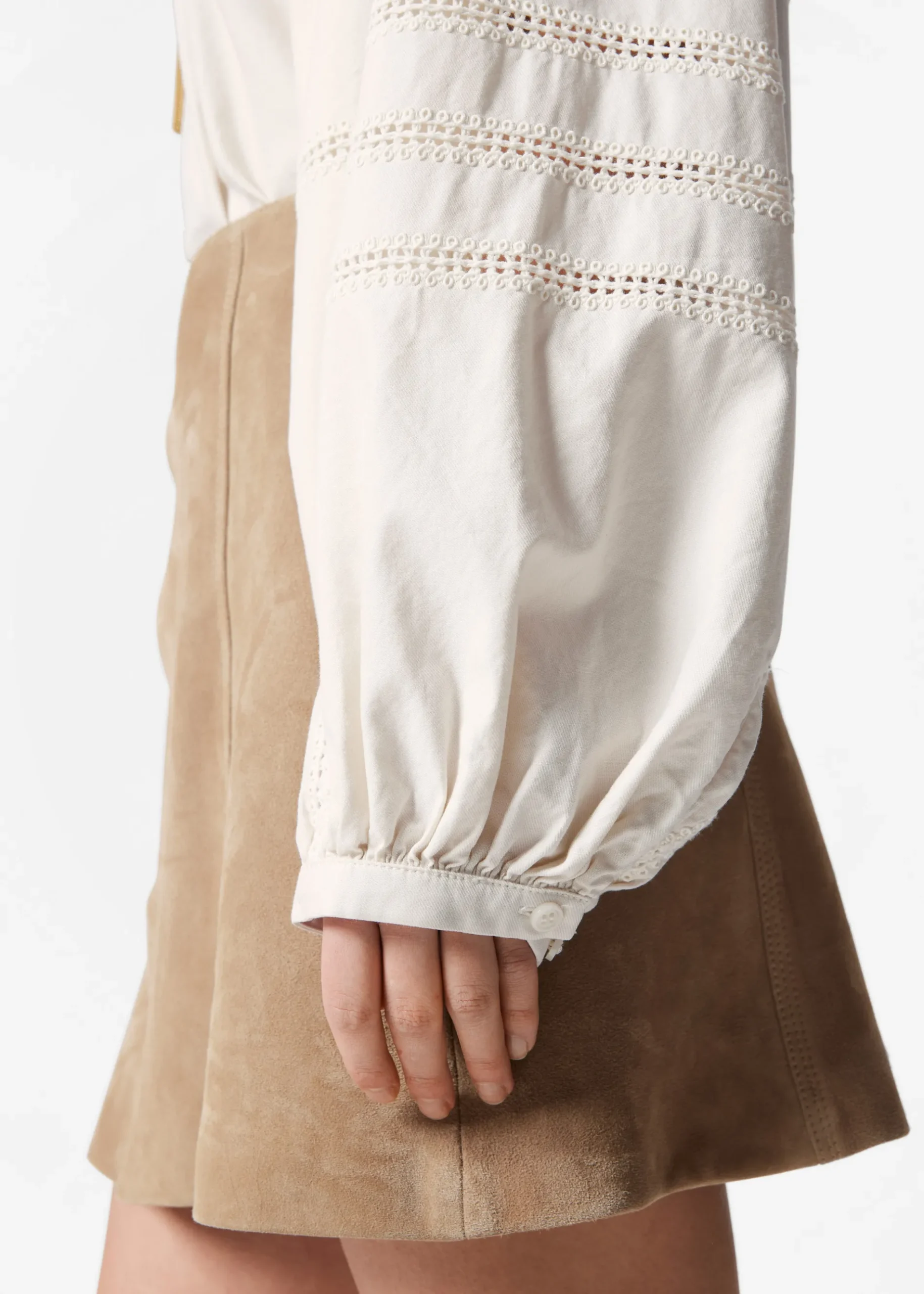& Other Stories Bluse mit voluminösen Ärmeln