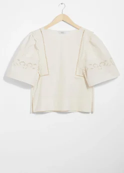 & Other Stories Bluse mit Wellenkanten