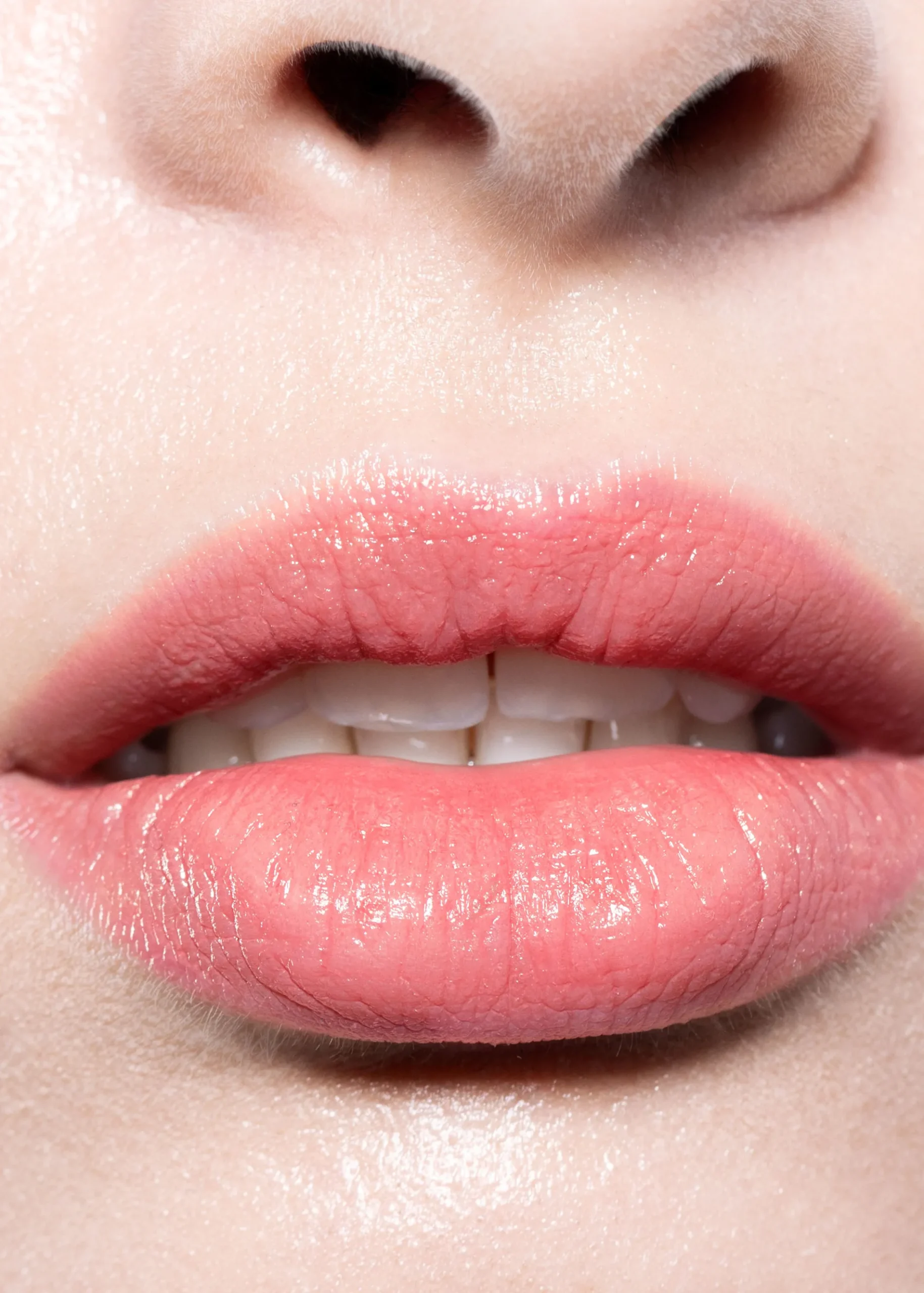 & Other Stories Lipglow