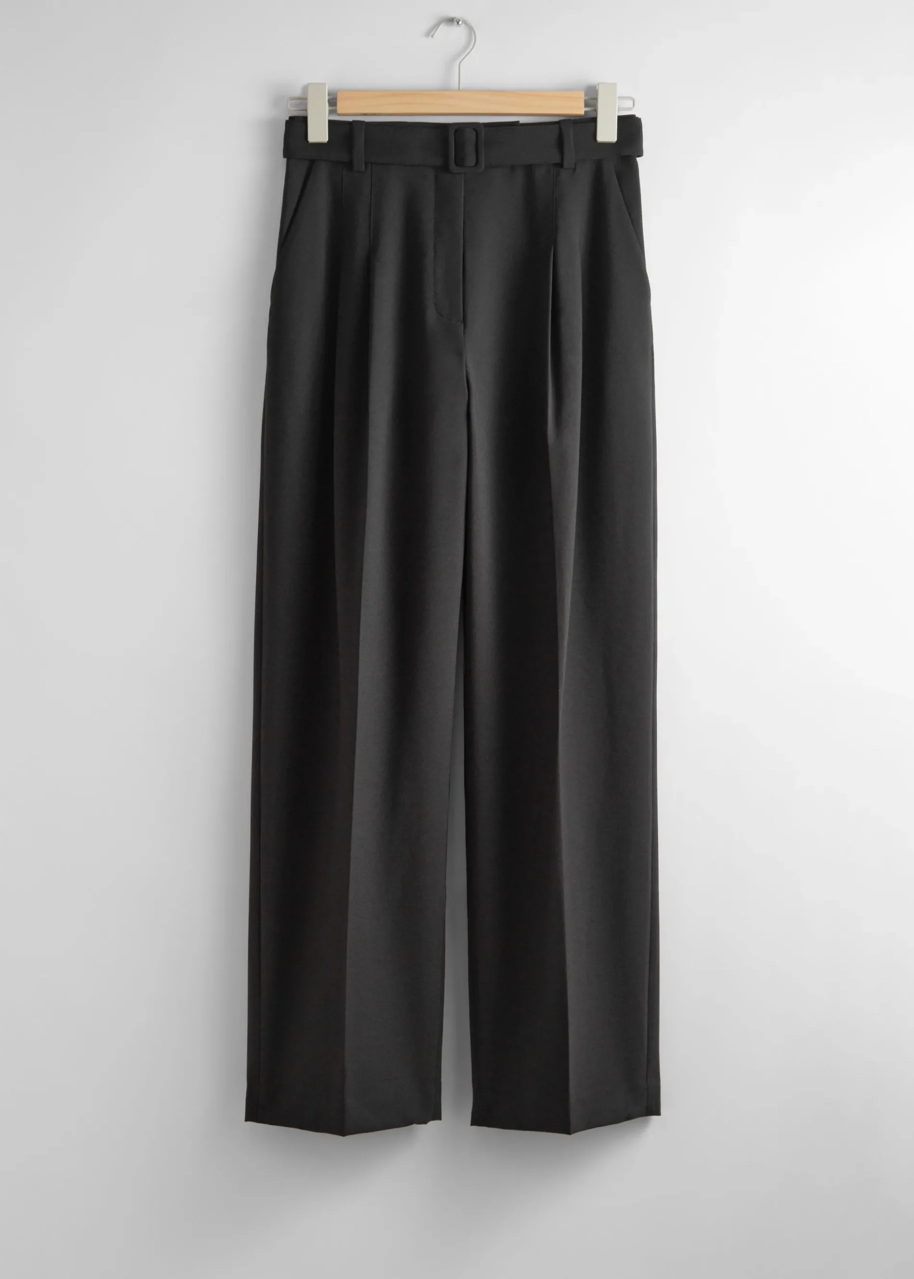 & Other Stories Elegante Hose mit Gürtel