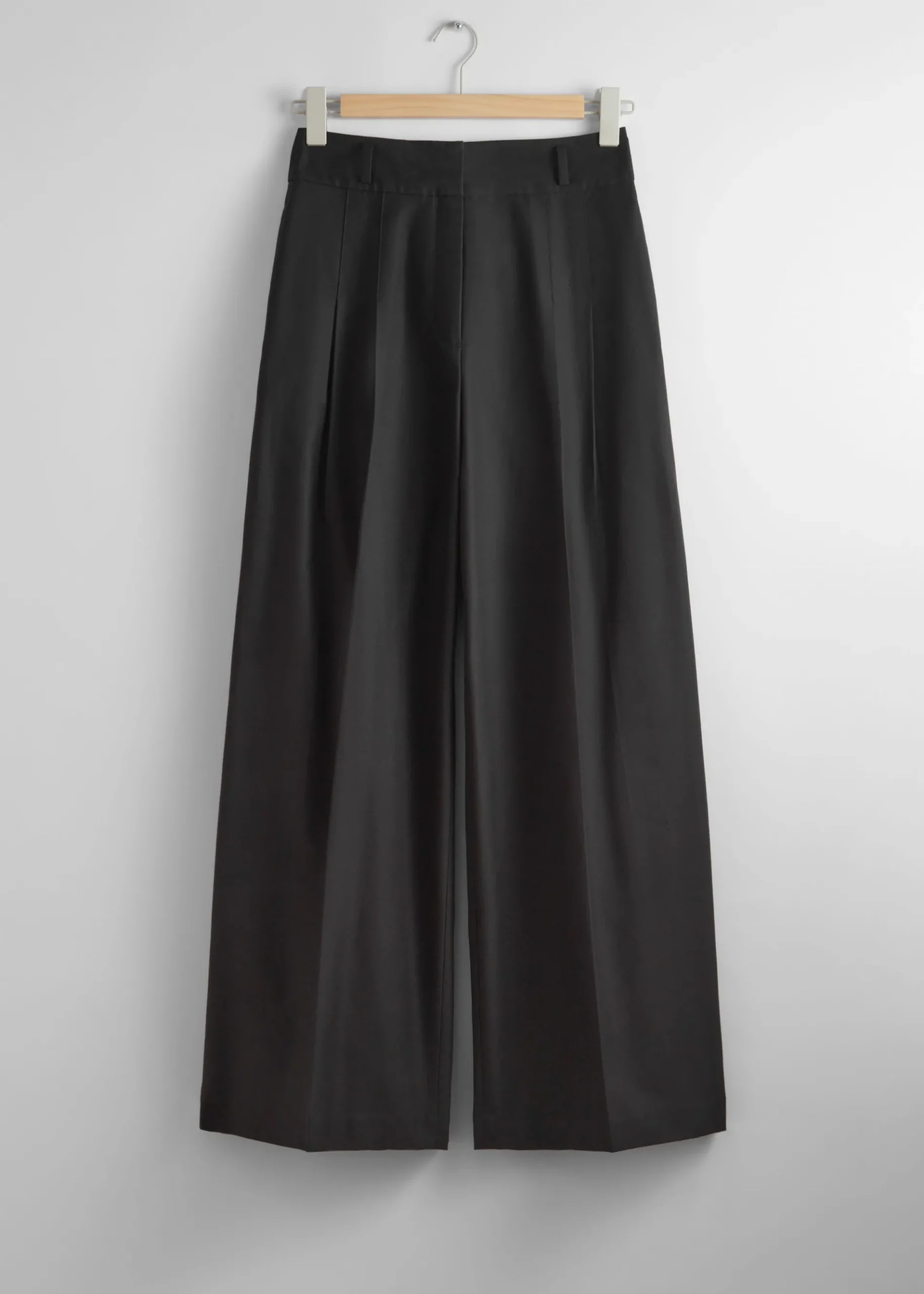 & Other Stories Elegante Hose mit weitem Bein