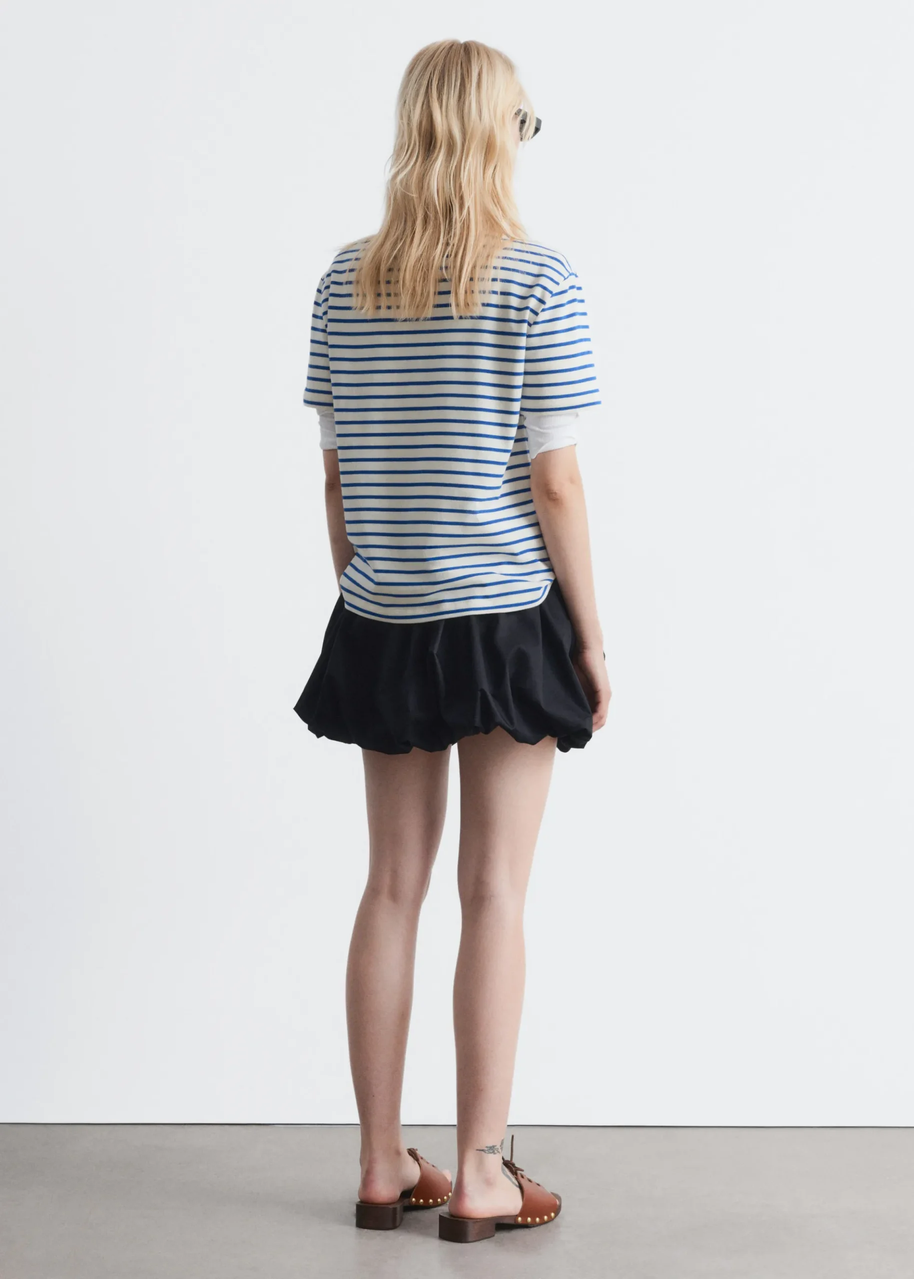 & Other Stories Gestreiftes T-Shirt