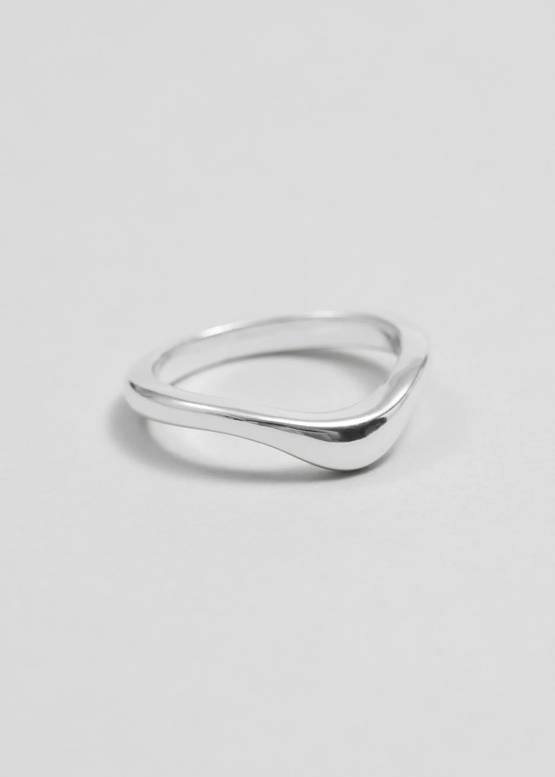 & Other Stories Gewellter Ring