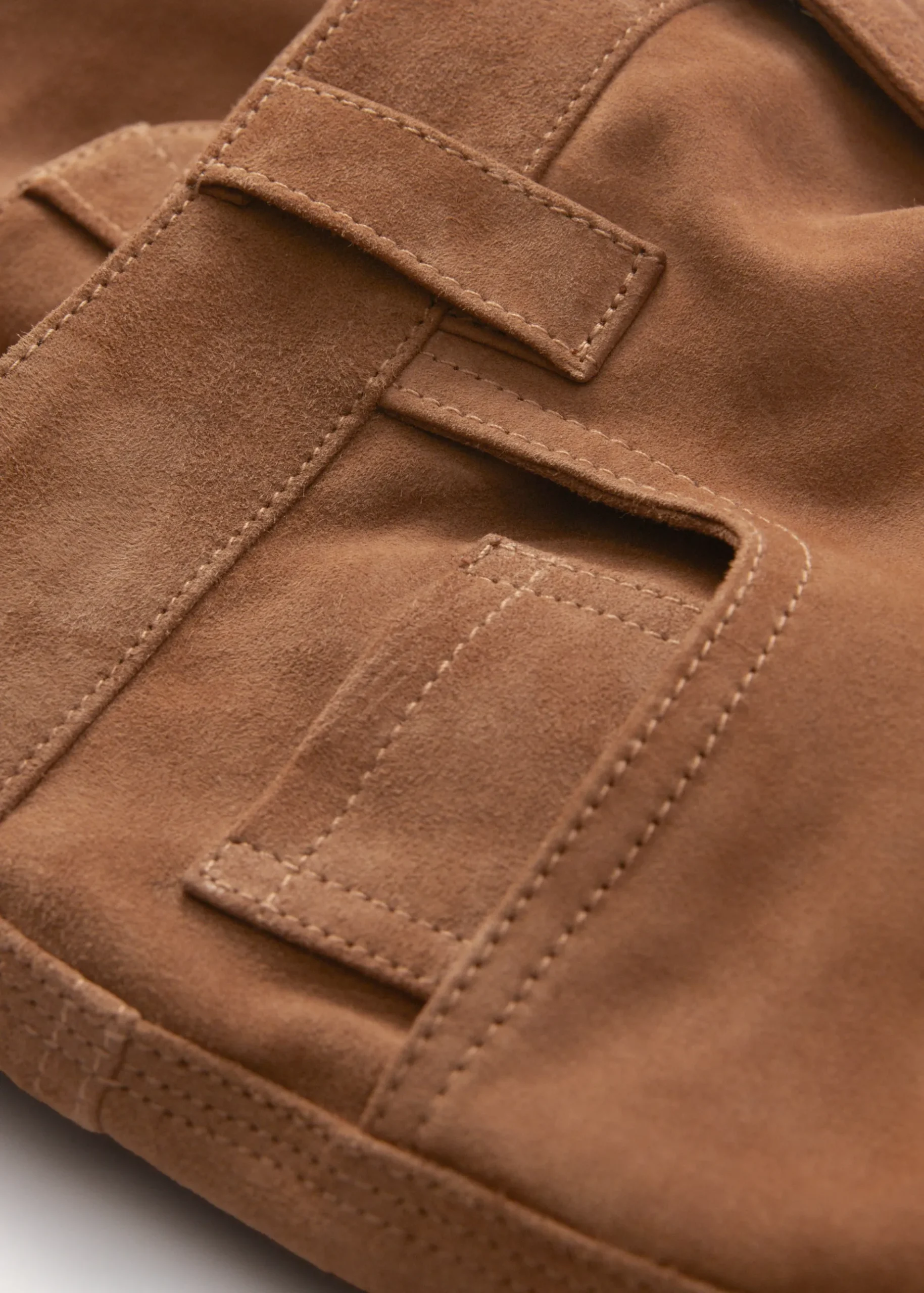 & Other Stories Hose aus Veloursleder