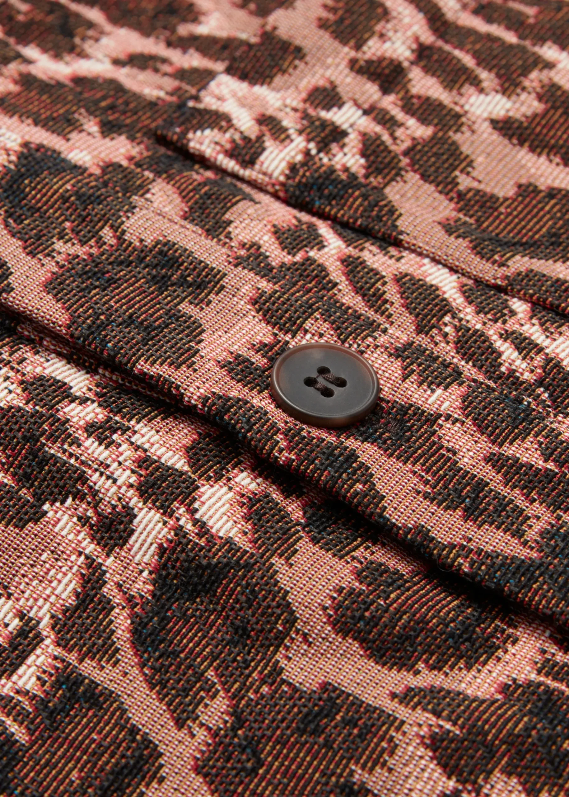 & Other Stories Jacquard-Jacke mit kontrastierendem Kragen