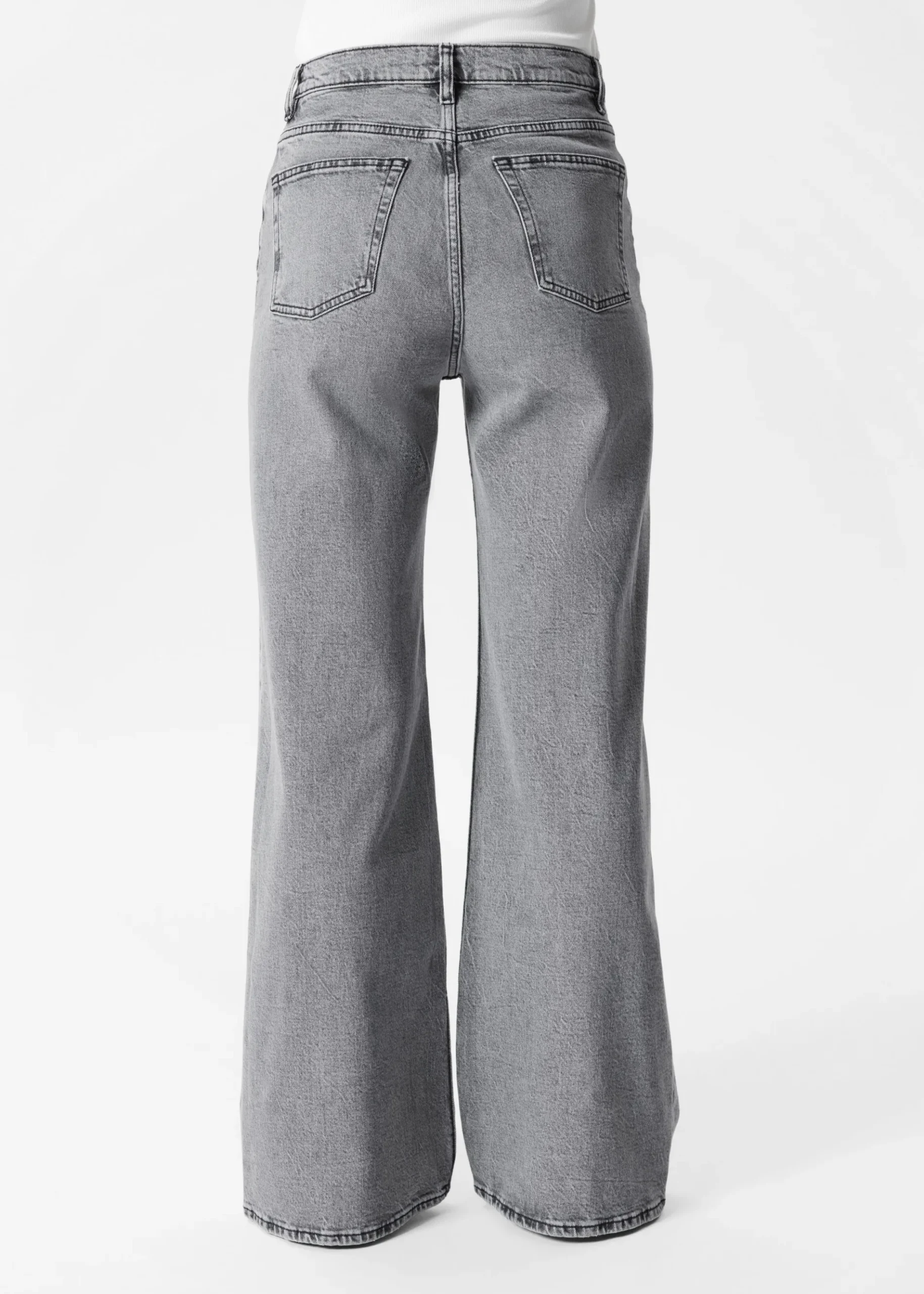 & Other Stories Jeans mit weitem Bein