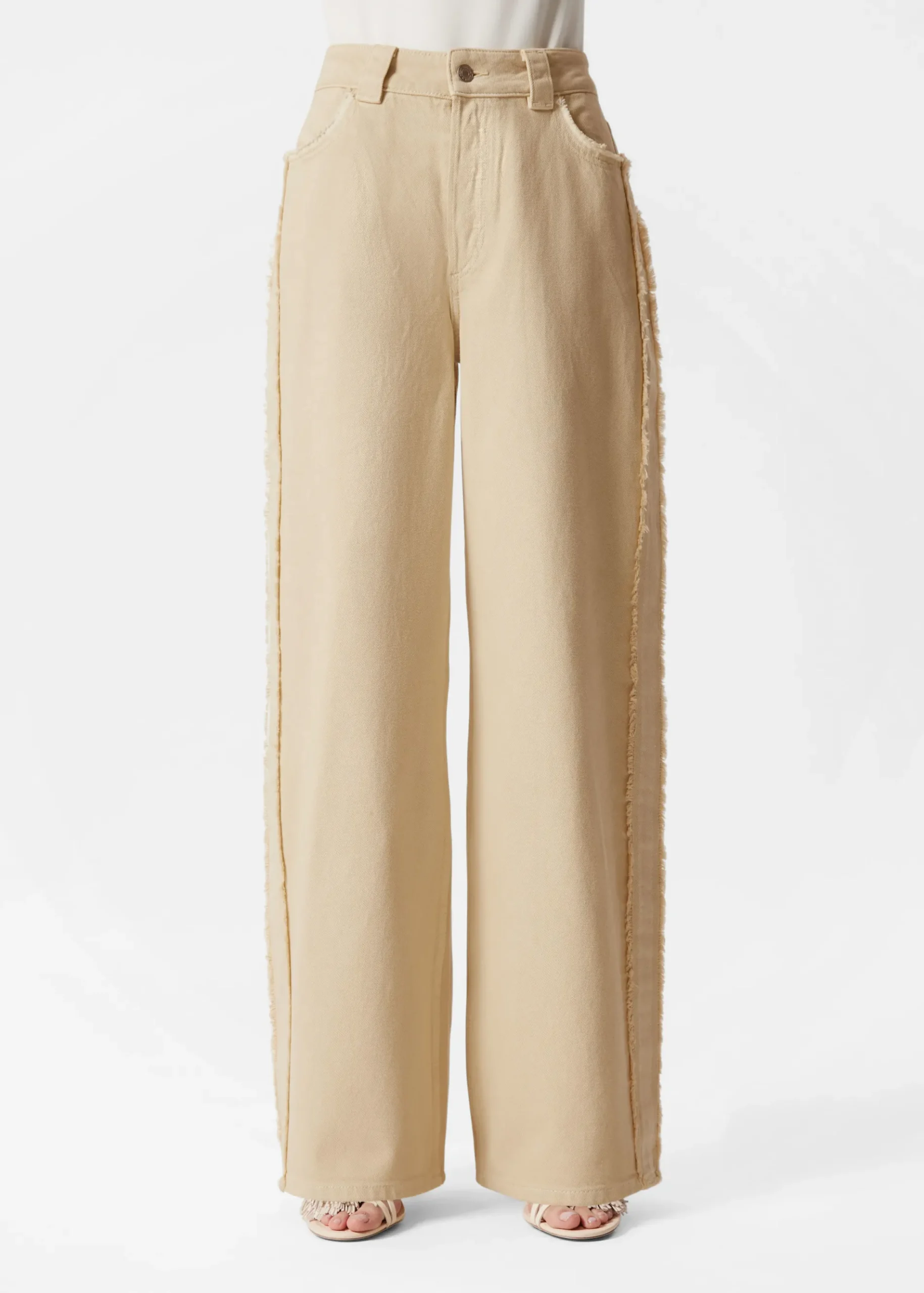 & Other Stories Jeans mit weitem Bein und Fransen