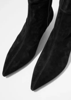 & Other Stories Kniehohe Stiefel aus Stretch-Veloursleder