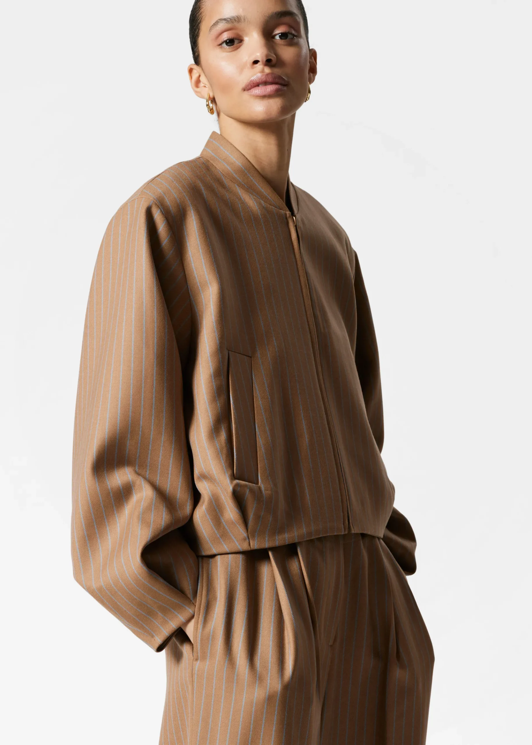 & Other Stories Kurze Wolljacke