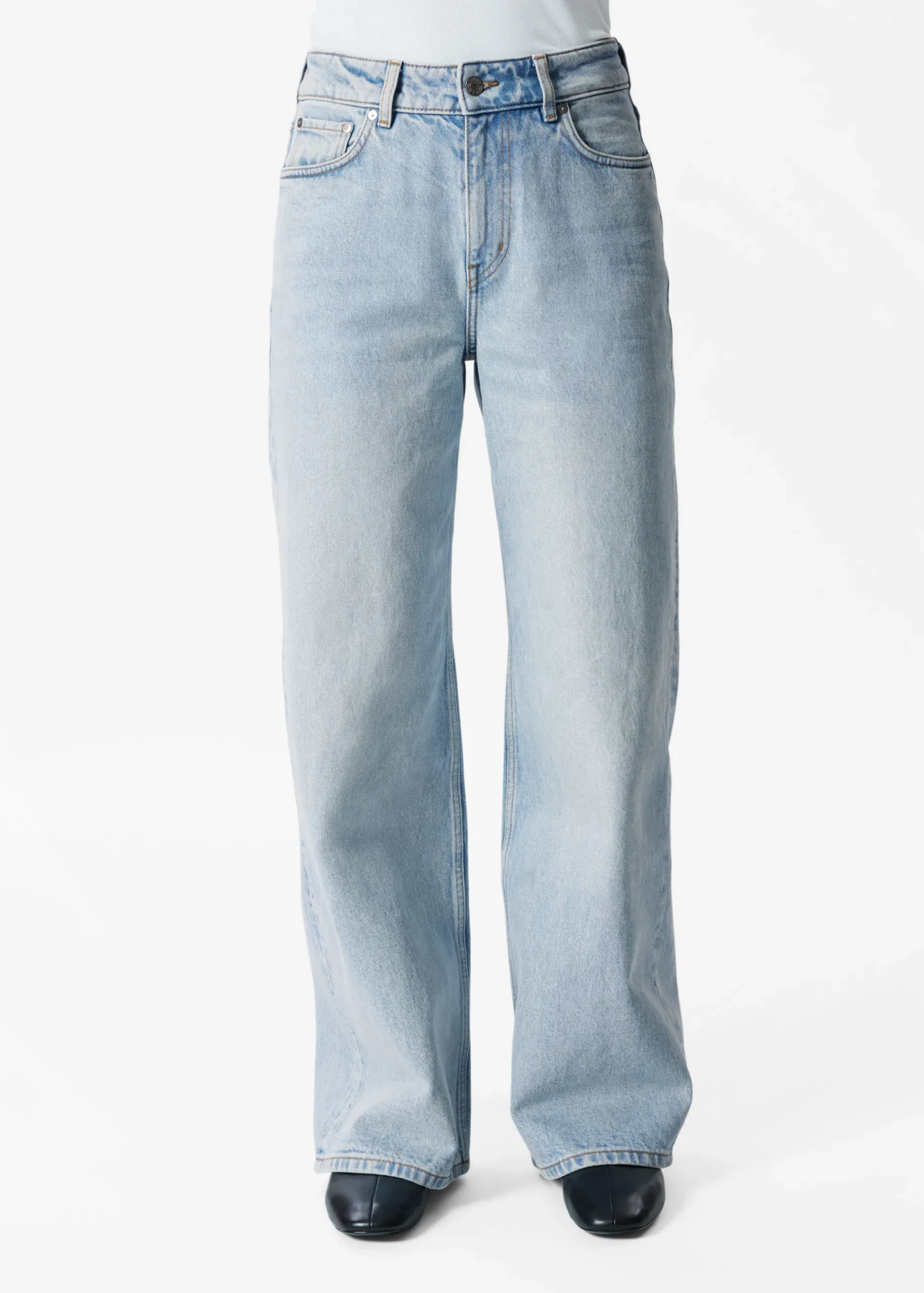 & Other Stories Locker geschnittene Jeans mit weitem Bein