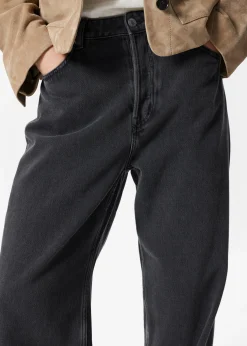 & Other Stories Lockere, schmal zulaufende Jeans