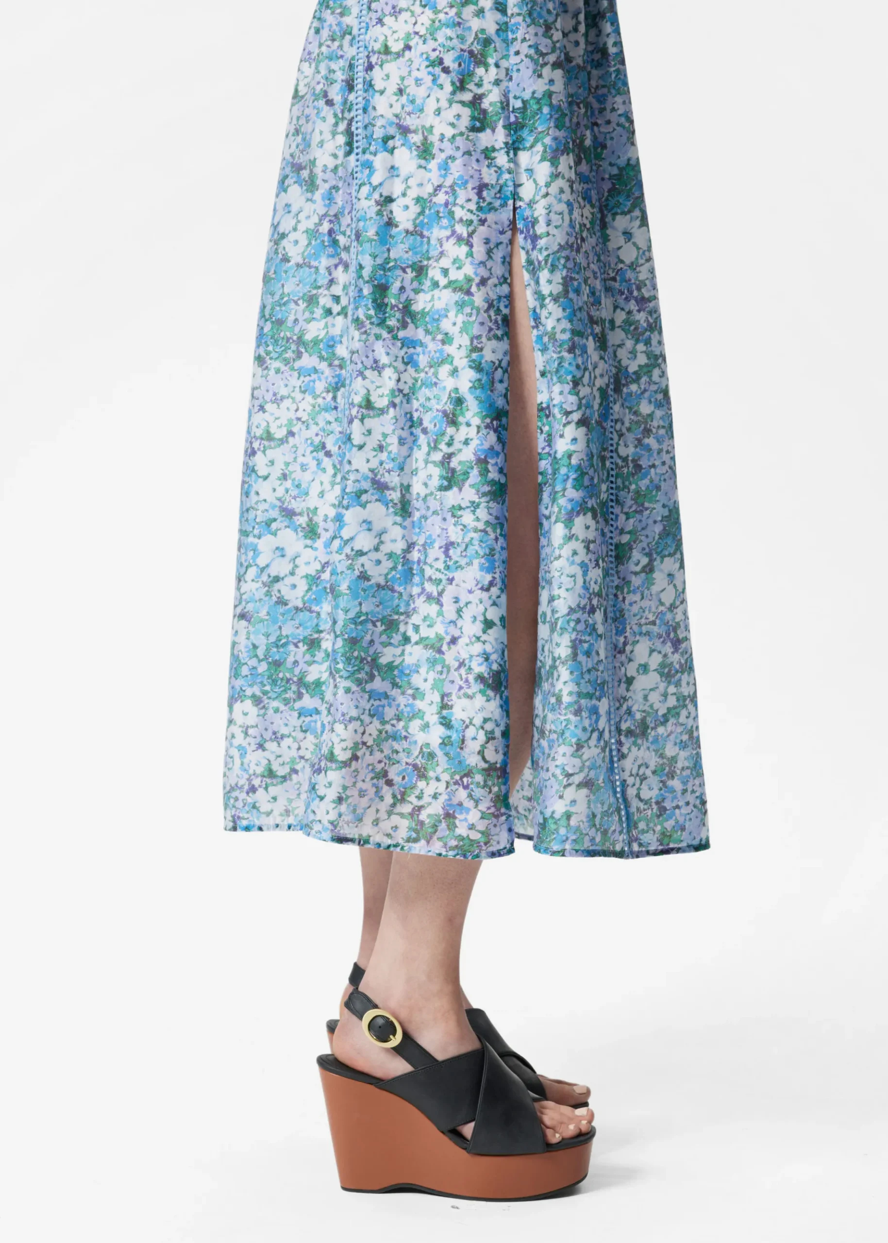 & Other Stories Midikleid mit Rüschen