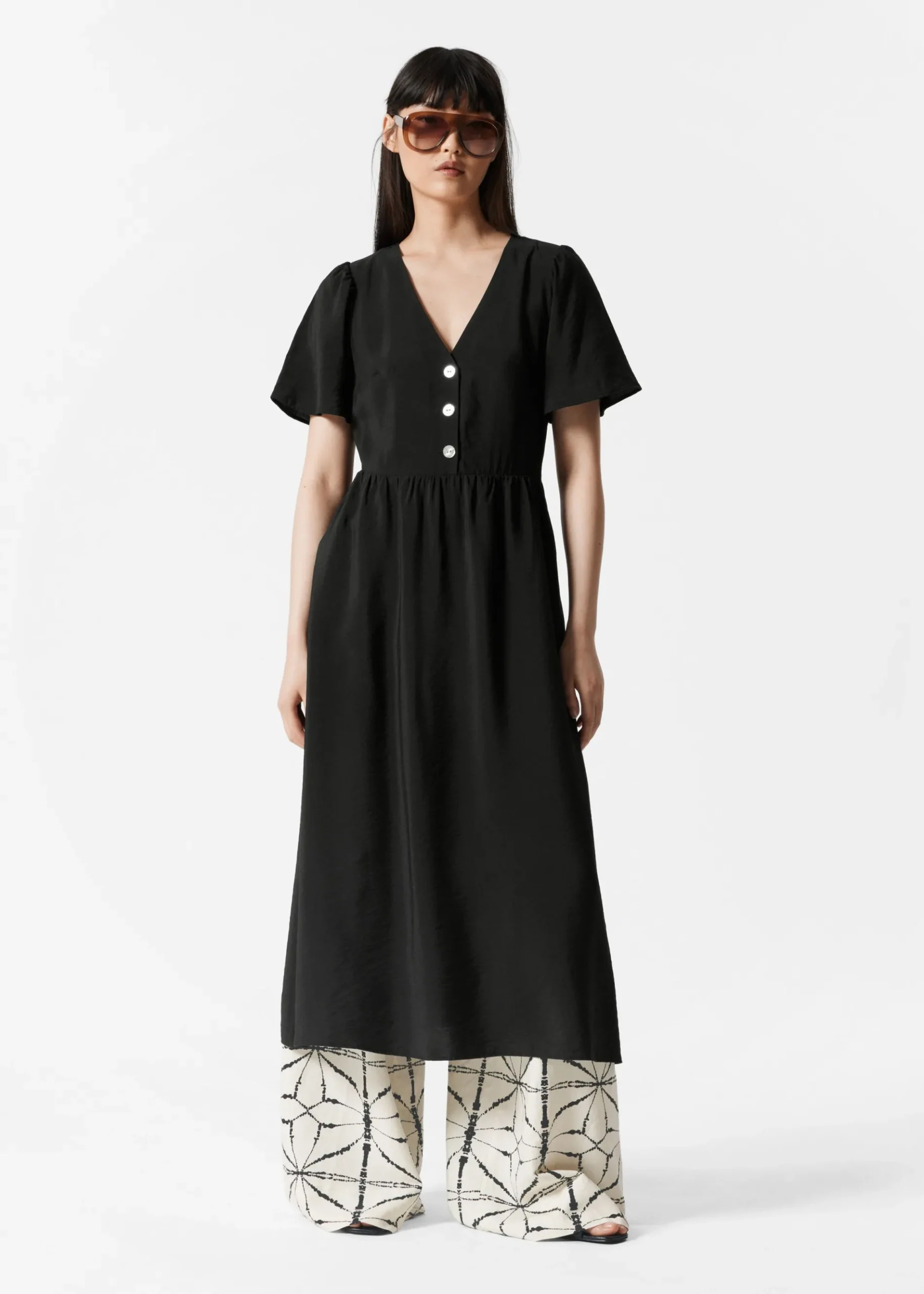 & Other Stories Midikleid mit V-Ausschnitt