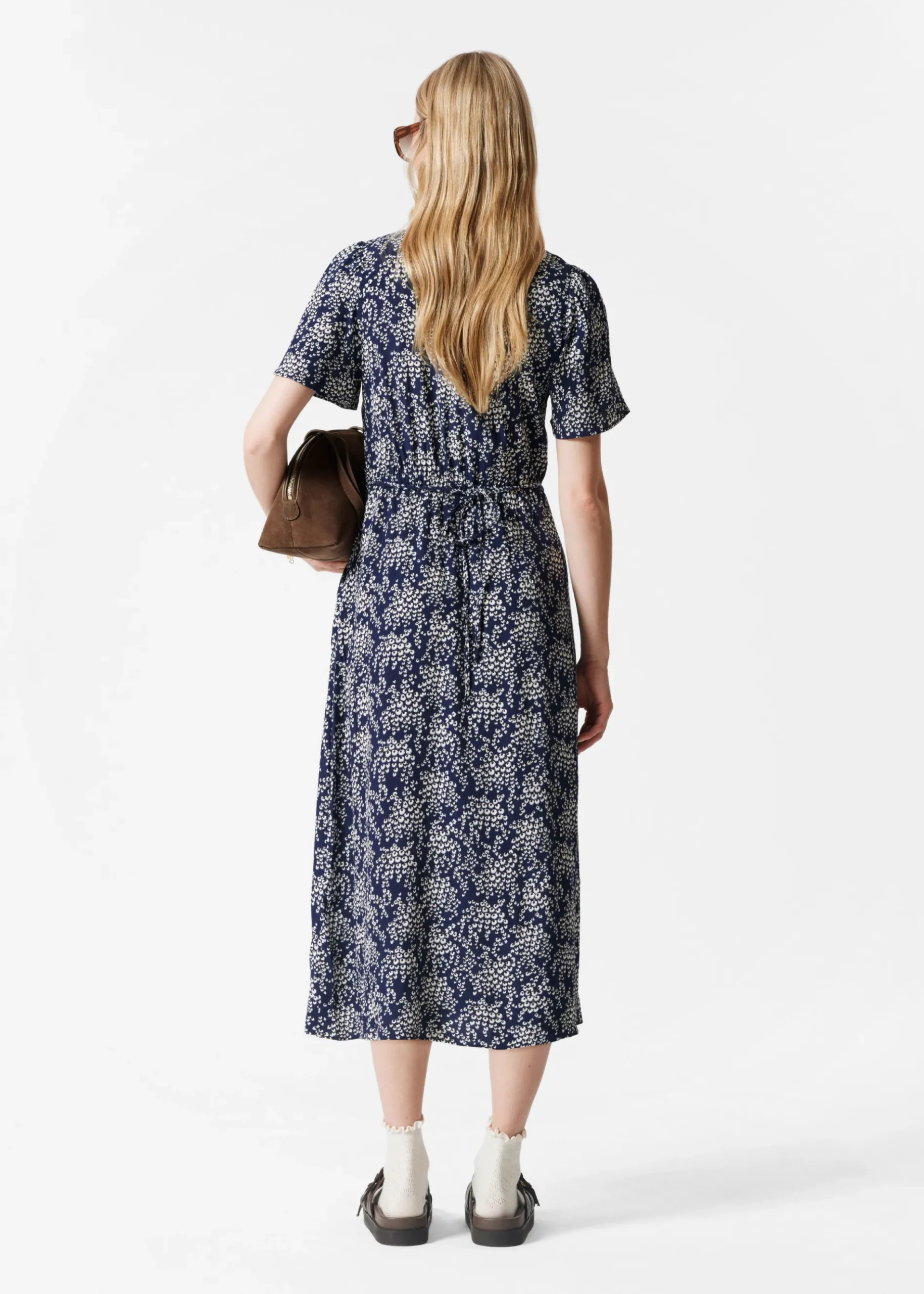 & Other Stories Midikleid mit Volantärmeln