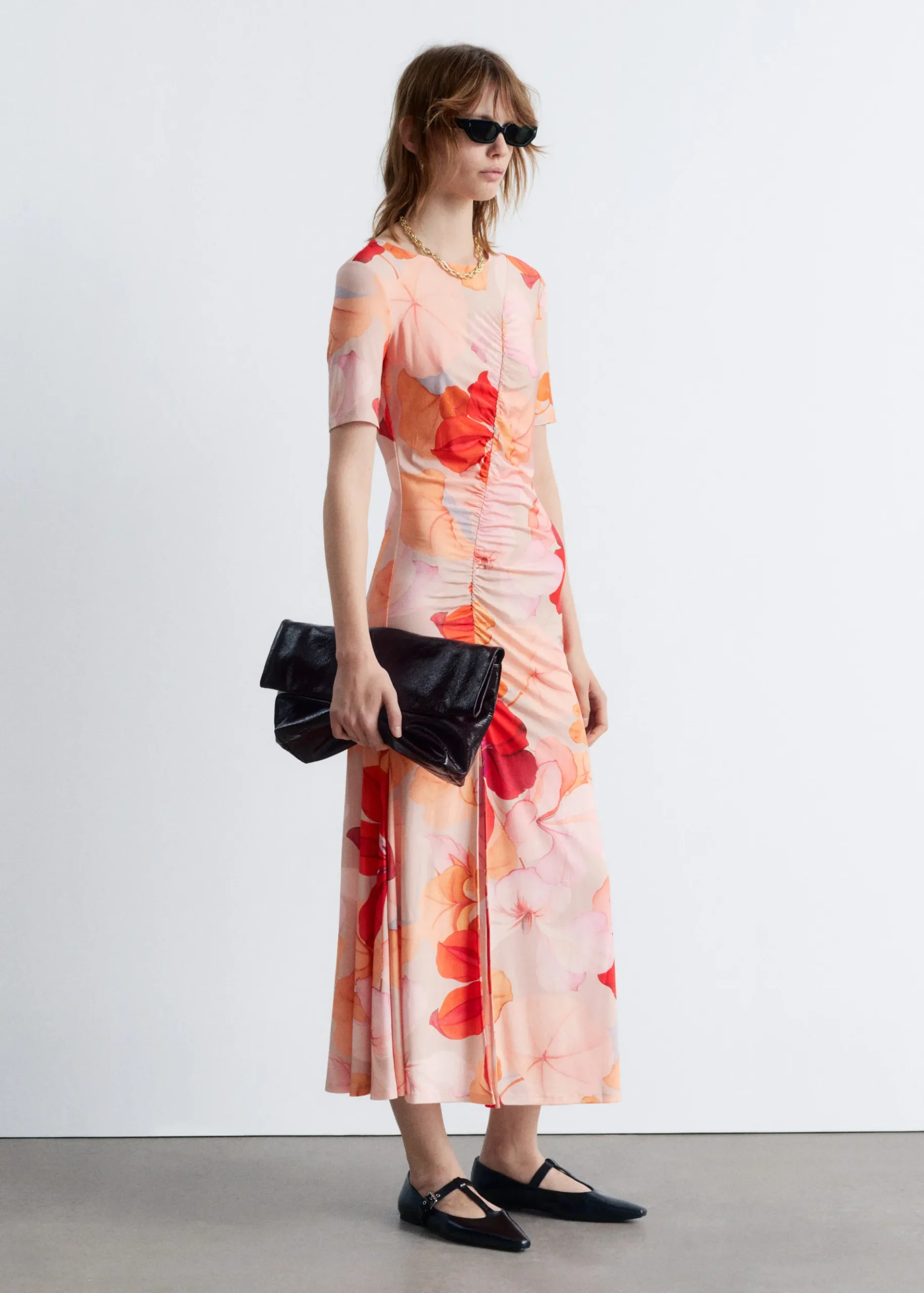 & Other Stories Midi-Strickkleid mit Raffungen