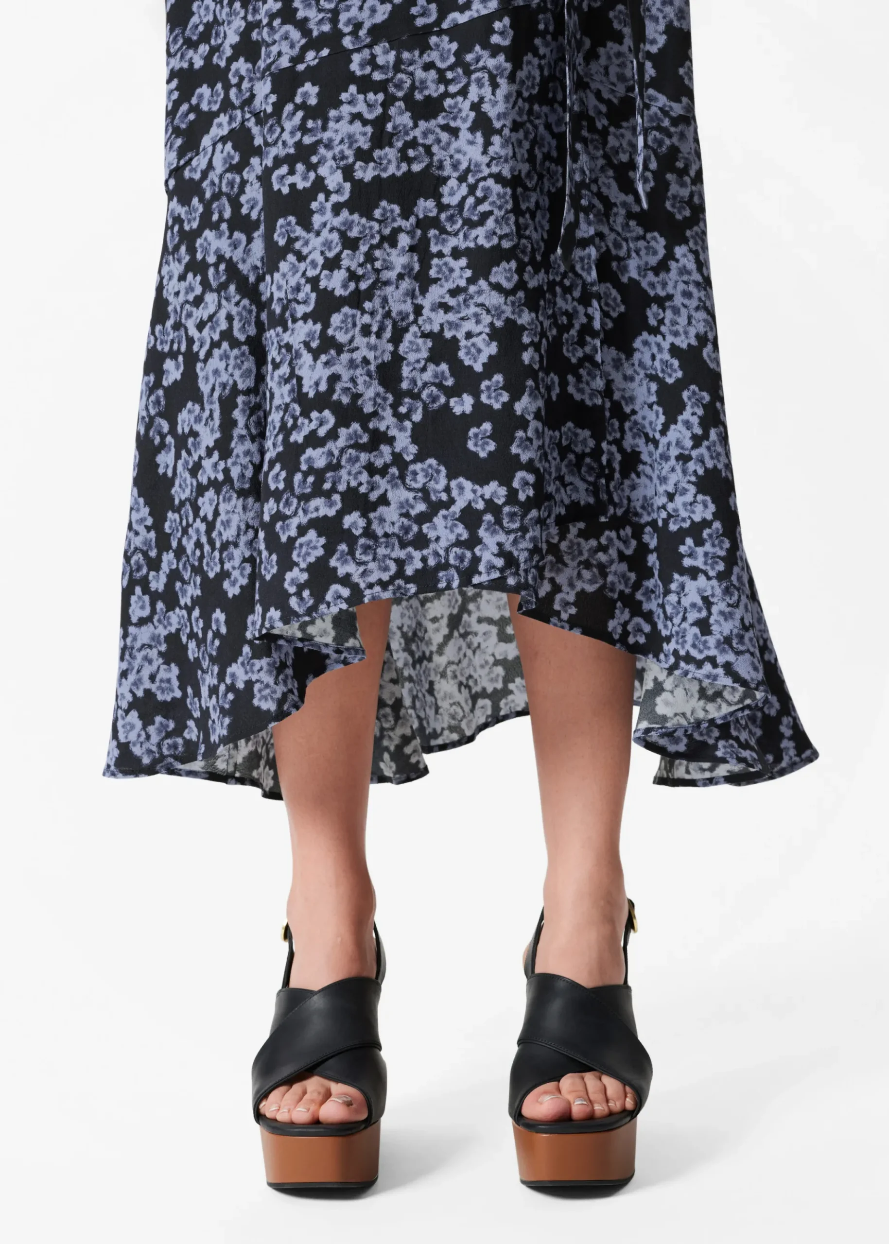 & Other Stories Midi-Wickelkleid