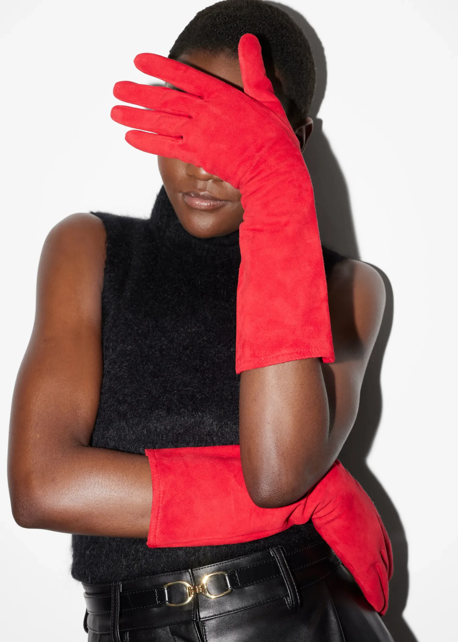 & Other Stories Mit Wolle gefütterte Handschuhe aus Veloursleder