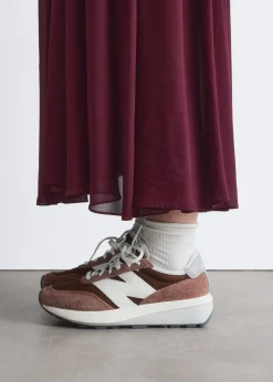 & Other Stories New Balance 370 Sneaker