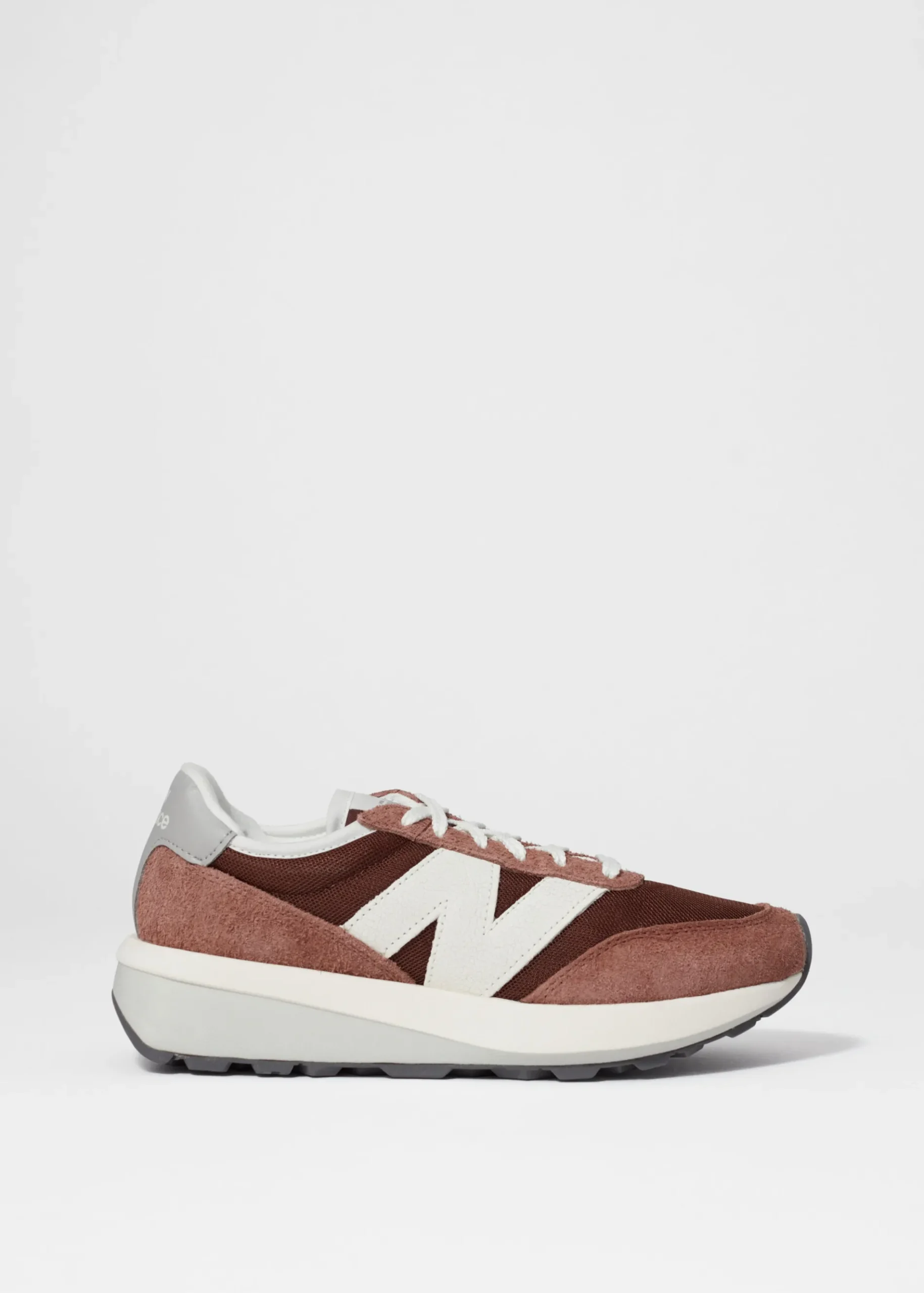 & Other Stories New Balance 370 Sneaker