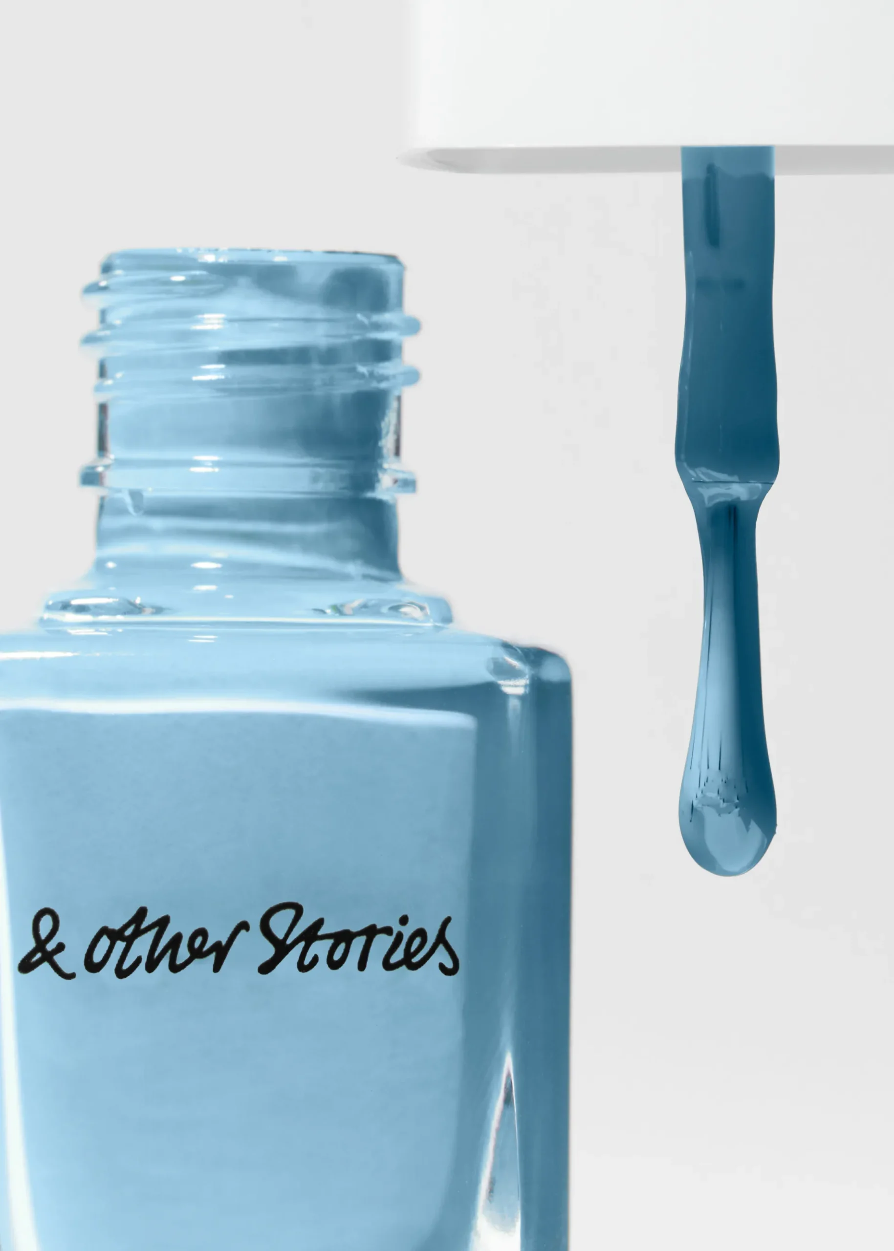 & Other Stories Ocean Drawing Nagellack