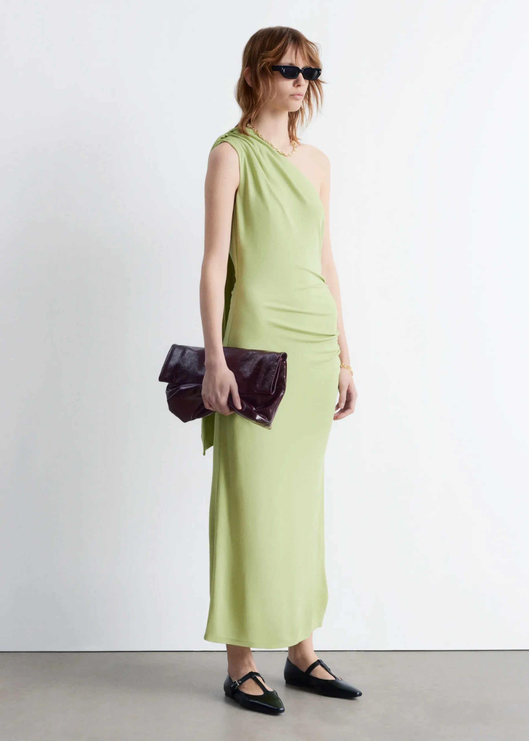 & Other Stories One-Shoulder-Midikleid mit Schal