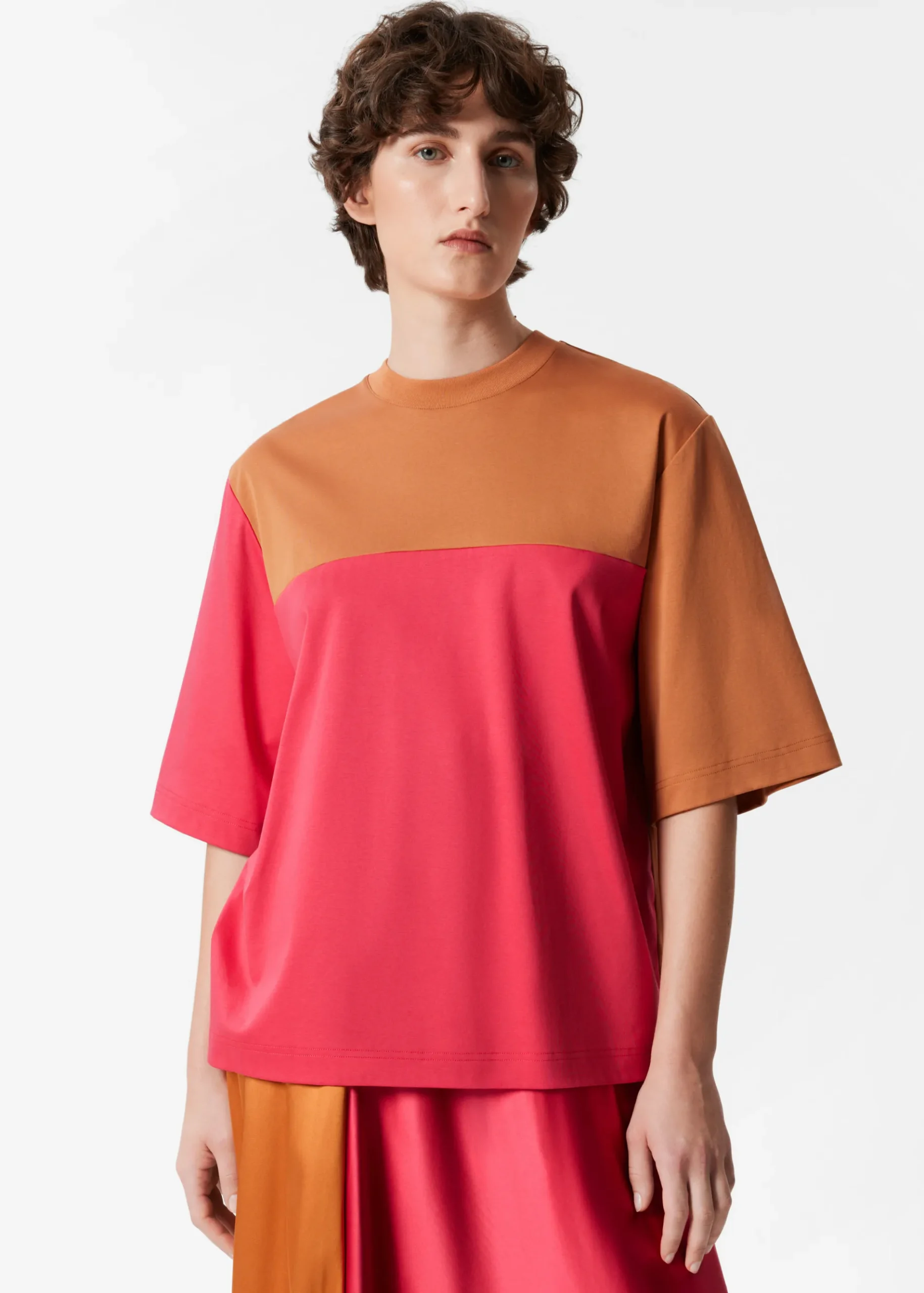 & Other Stories Oversized-T-Shirt im Colour-Block-Design