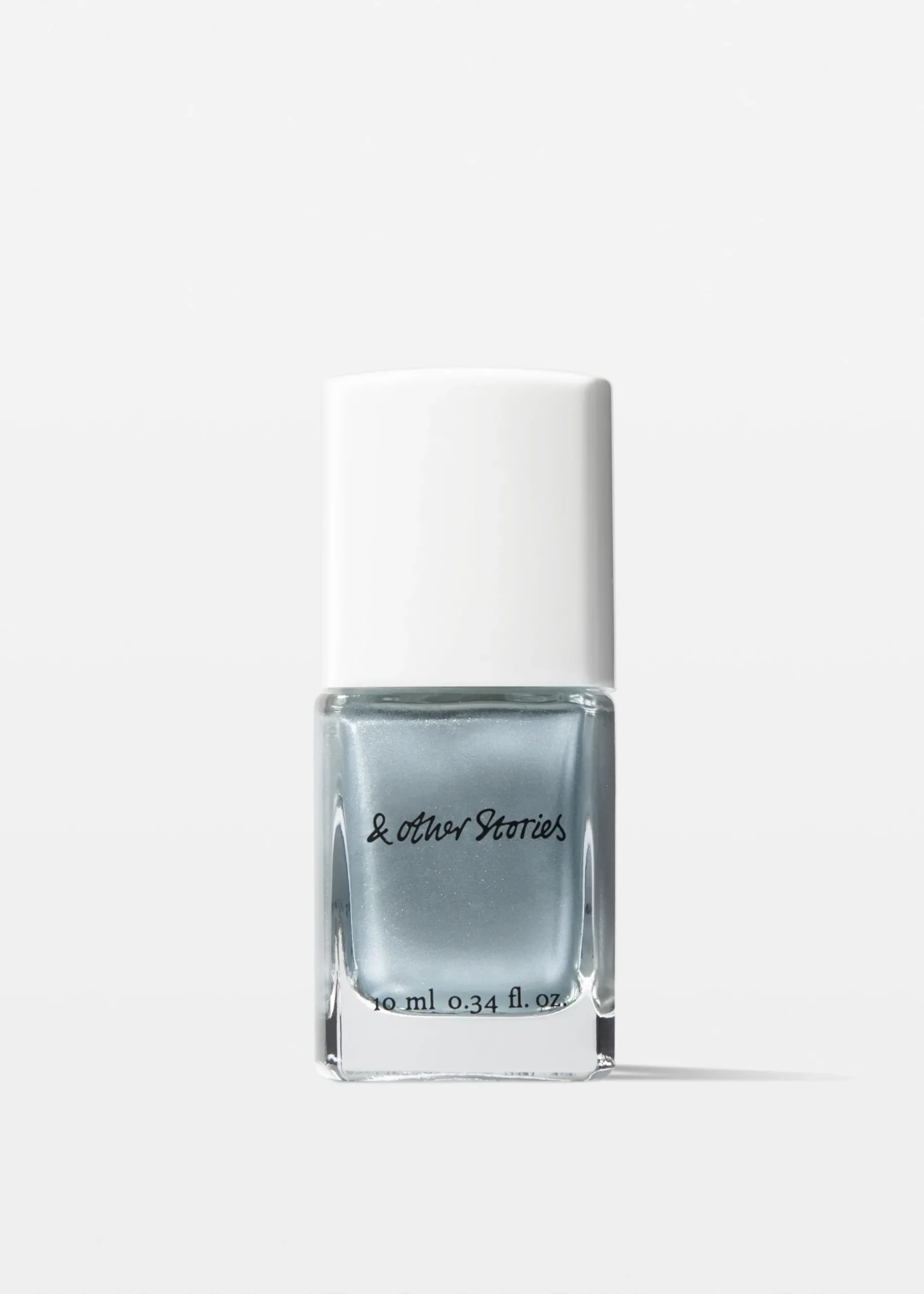 & Other Stories Oyster Grey Nagellack