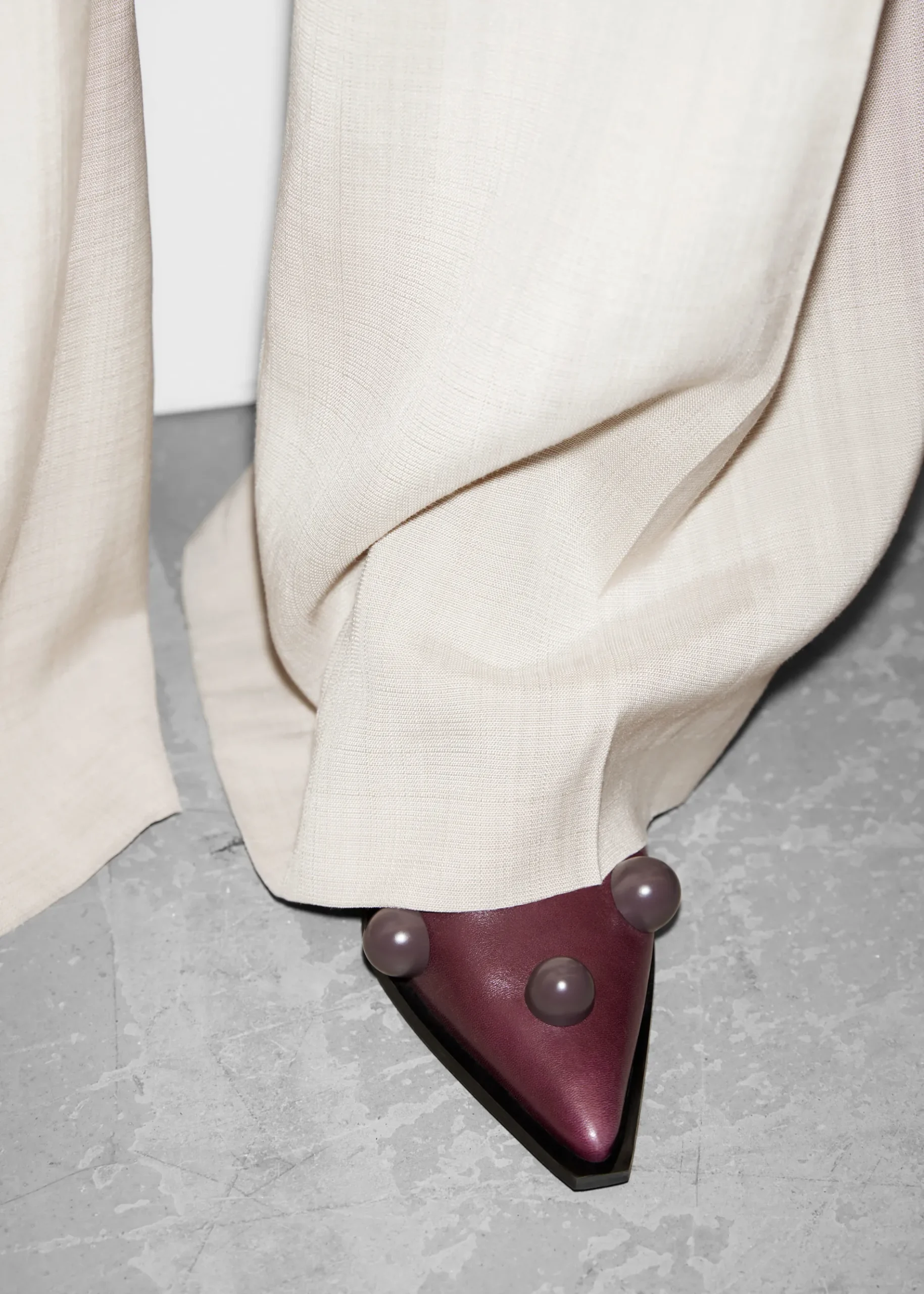 & Other Stories Perlenbesetzte Leder-Mules