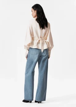 & Other Stories Plissierte Bluse mit U-Boot-Ausschnitt