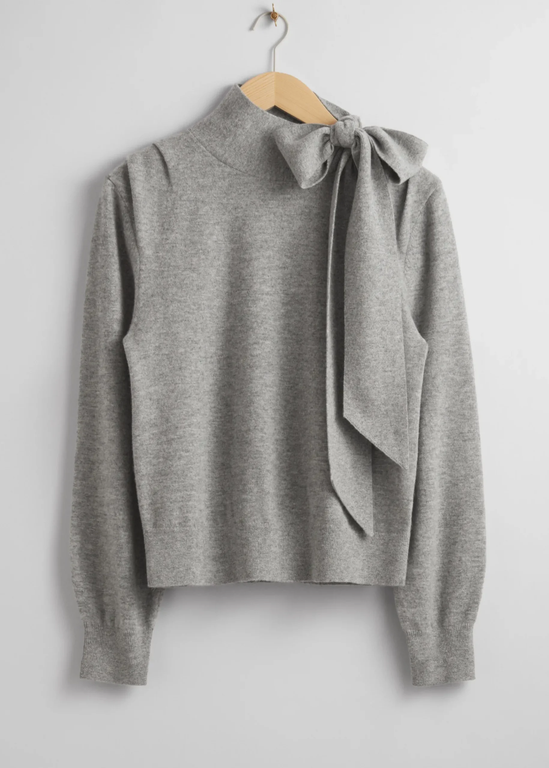 & Other Stories Pullover aus Merinowolle mit Bindedetail