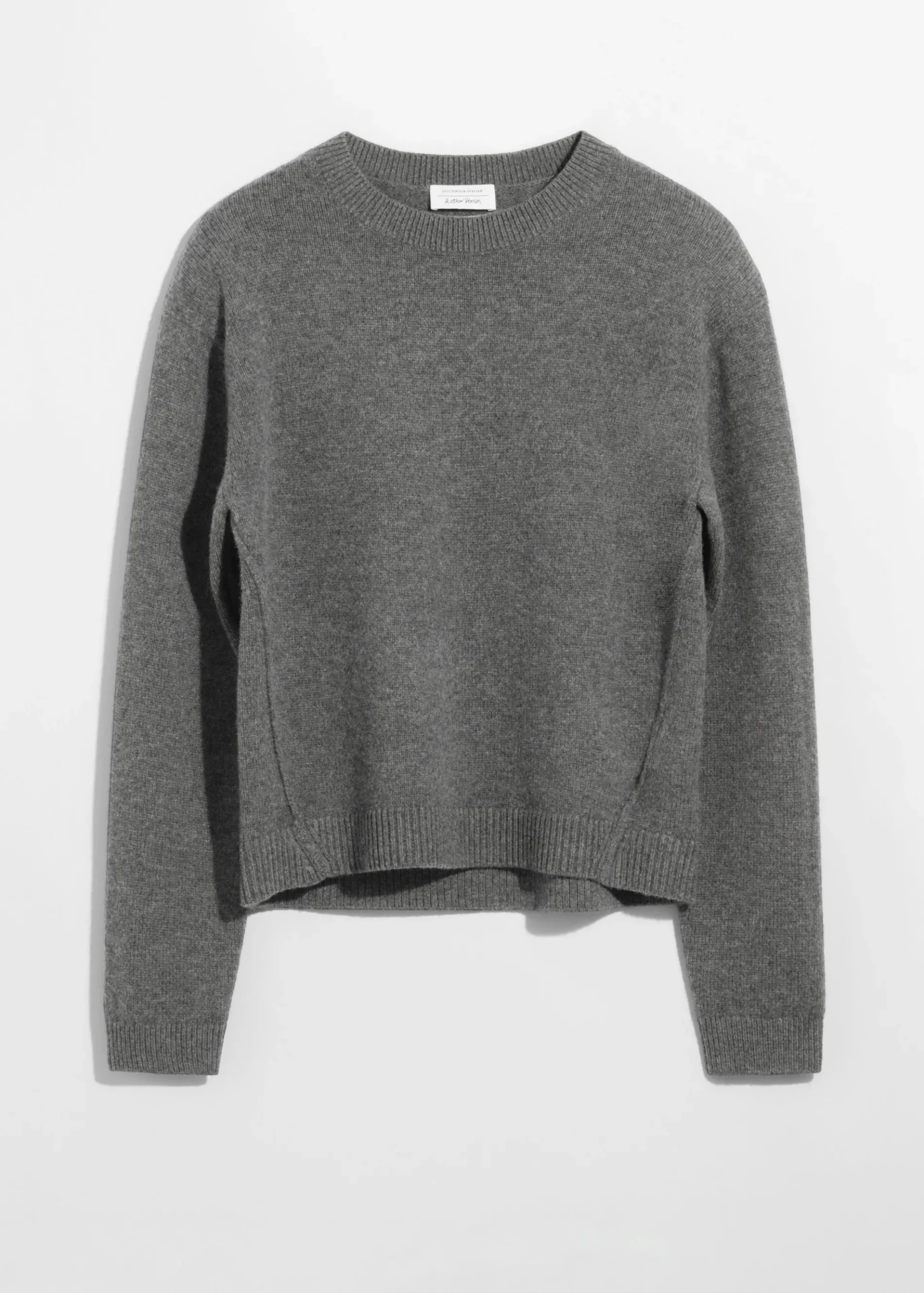 & Other Stories Pullover aus Merinowolle mit Schulterpolstern