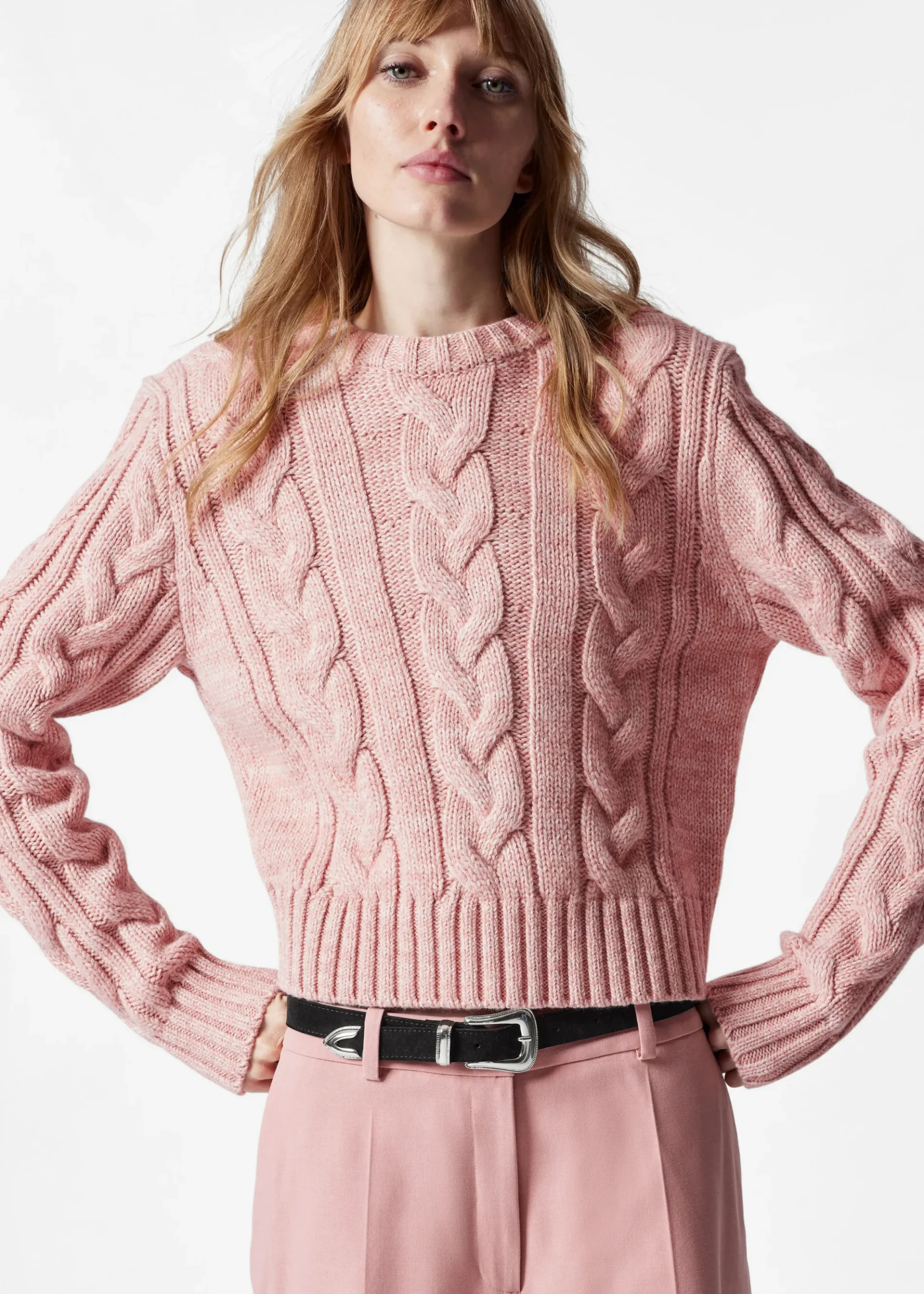 & Other Stories Pullover mit Zopfstrickmuster