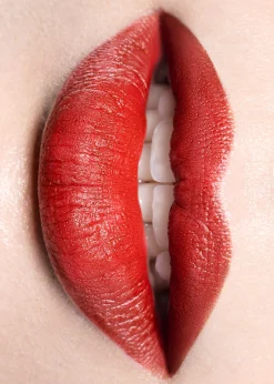 & Other Stories Red Volume Matter Lippenstift