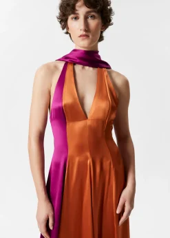 & Other Stories Satin-Maxikleid mit Schal