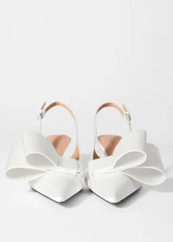 & Other Stories Satin-Pumps mit Schleifenverzierung
