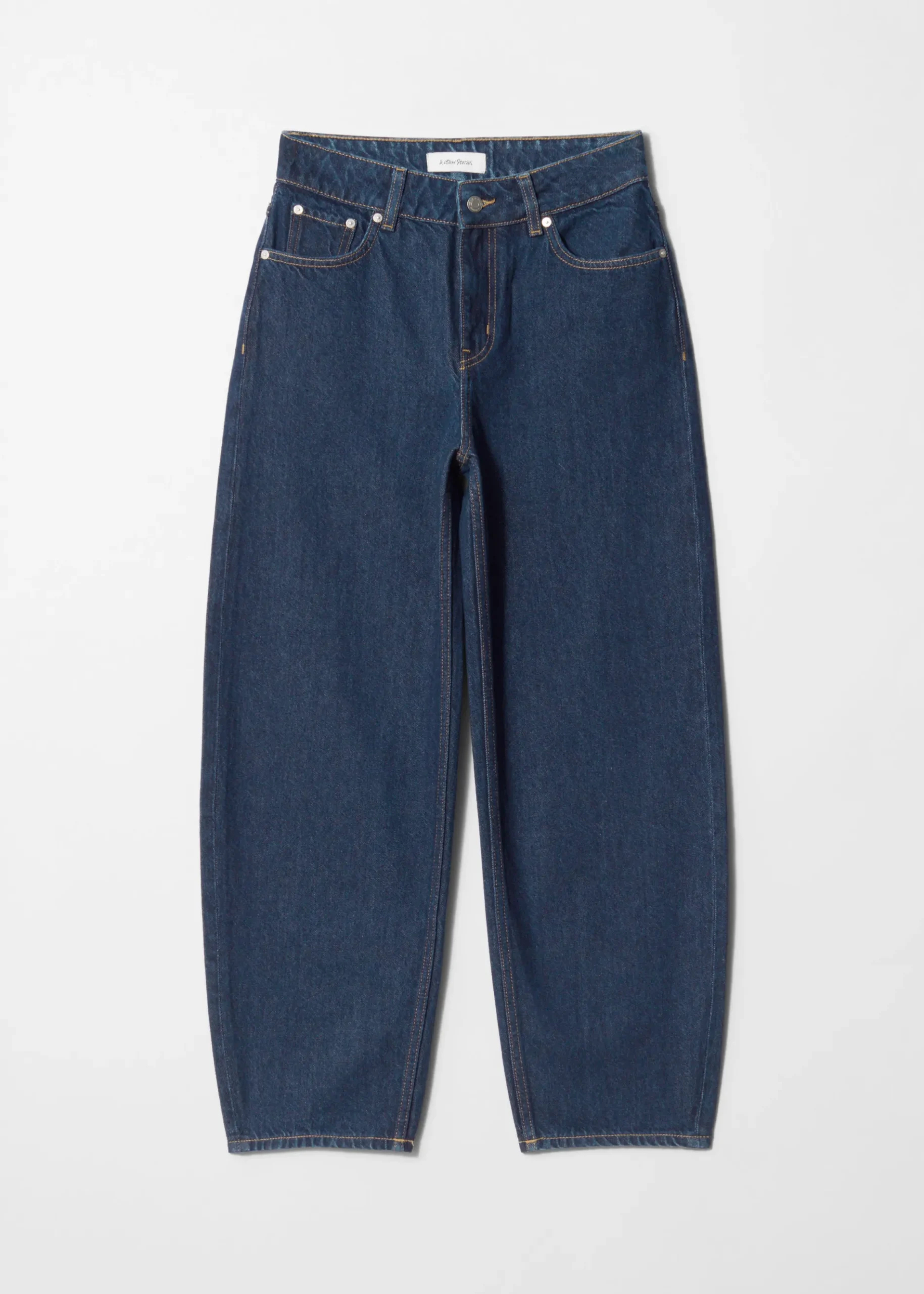 & Other Stories Schmal zulaufende Jeans