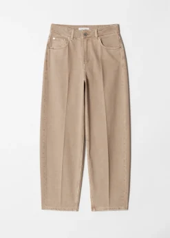 & Other Stories Schmal zulaufende Jeans