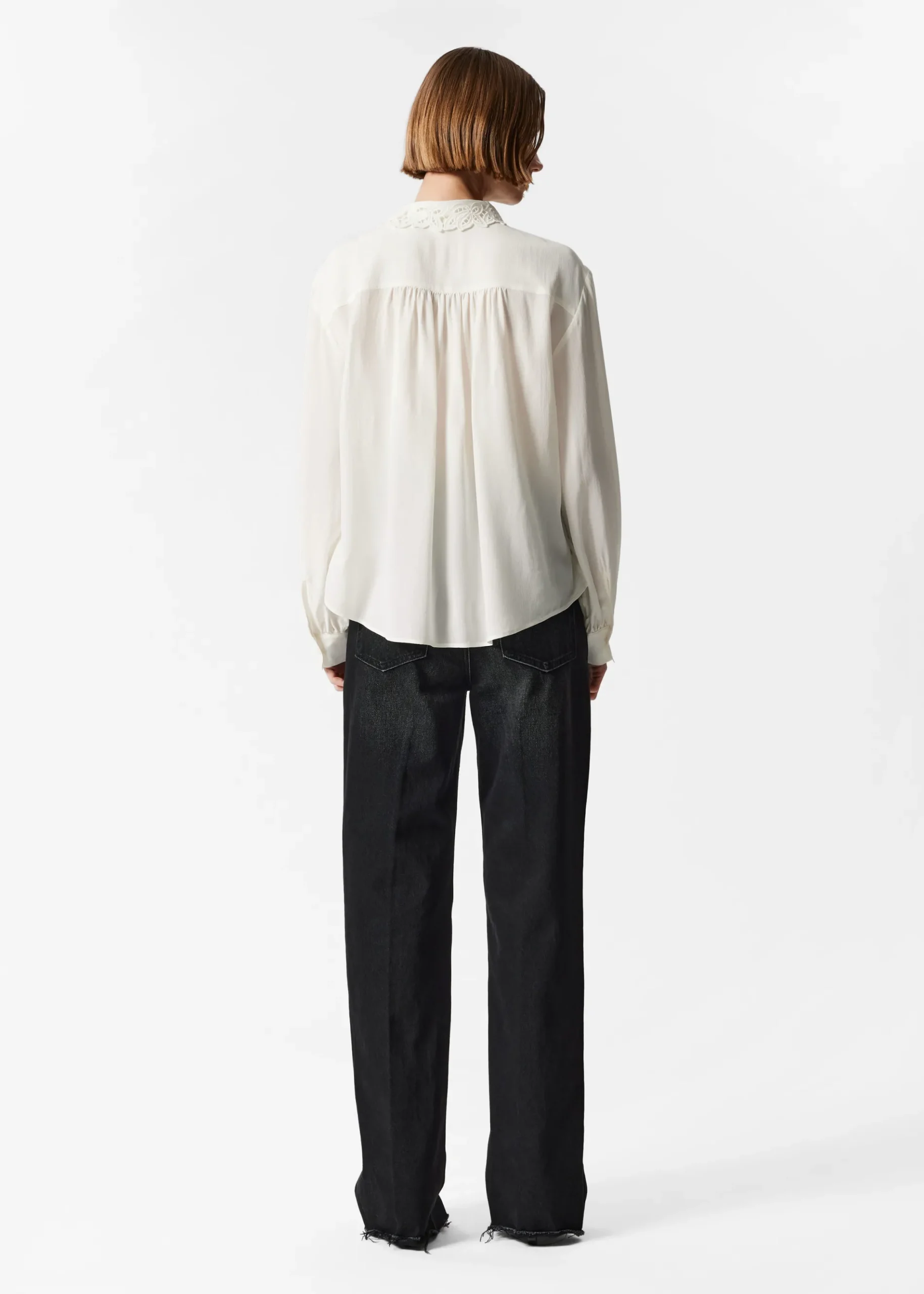 & Other Stories Seidenbluse mit asymmetrischem Kragen