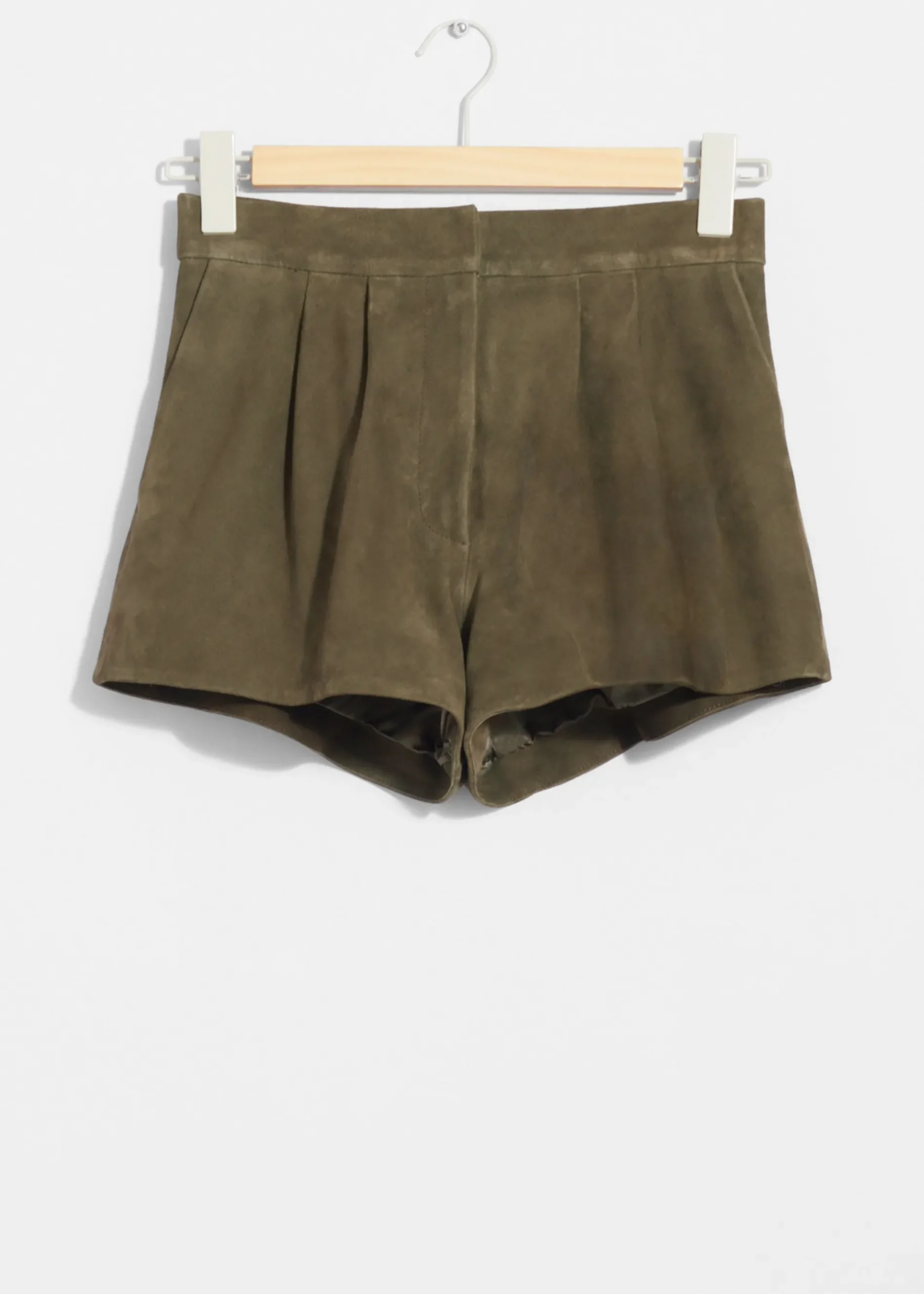 & Other Stories Shorts aus Veloursleder