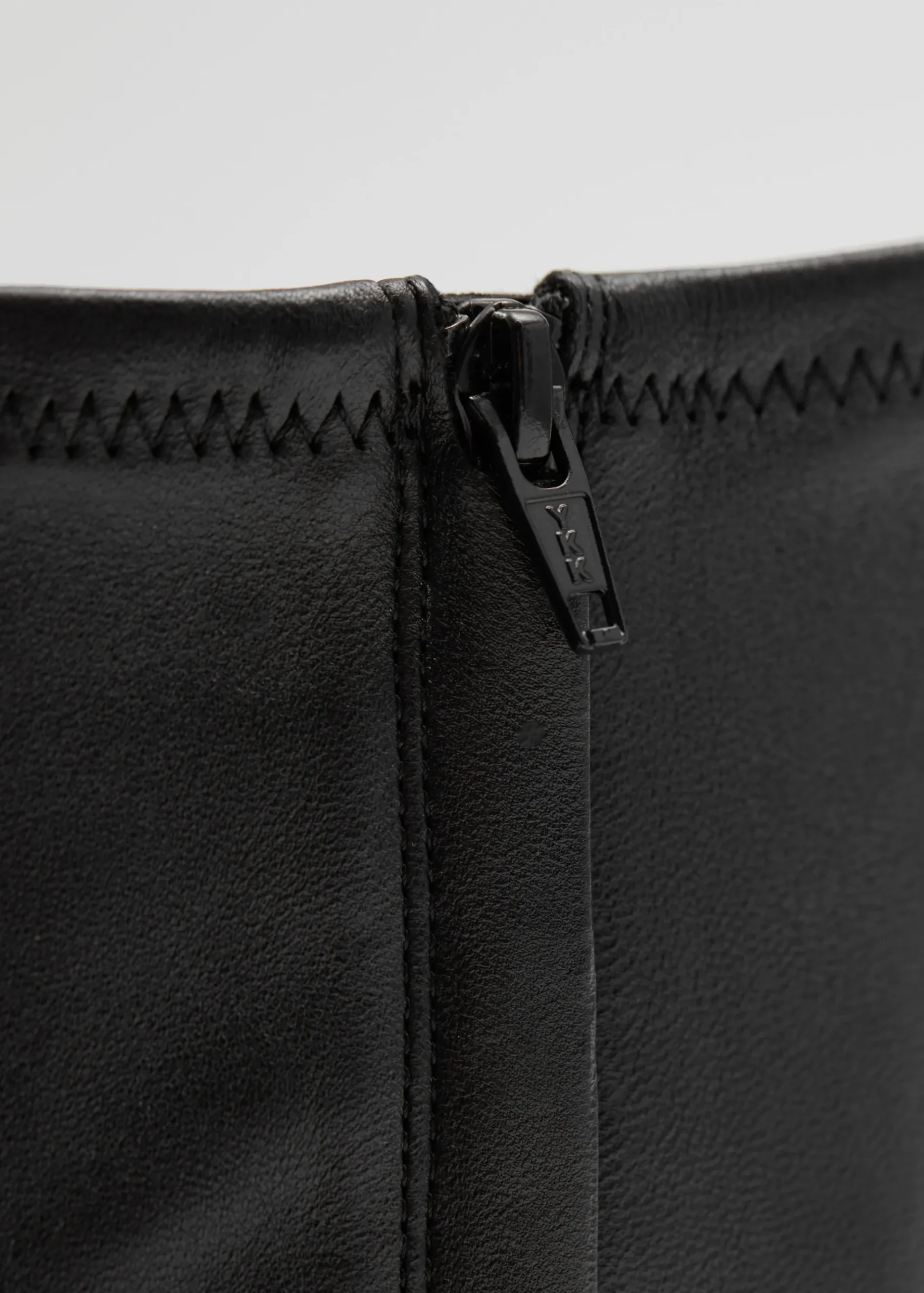 & Other Stories Sockboots aus Leder